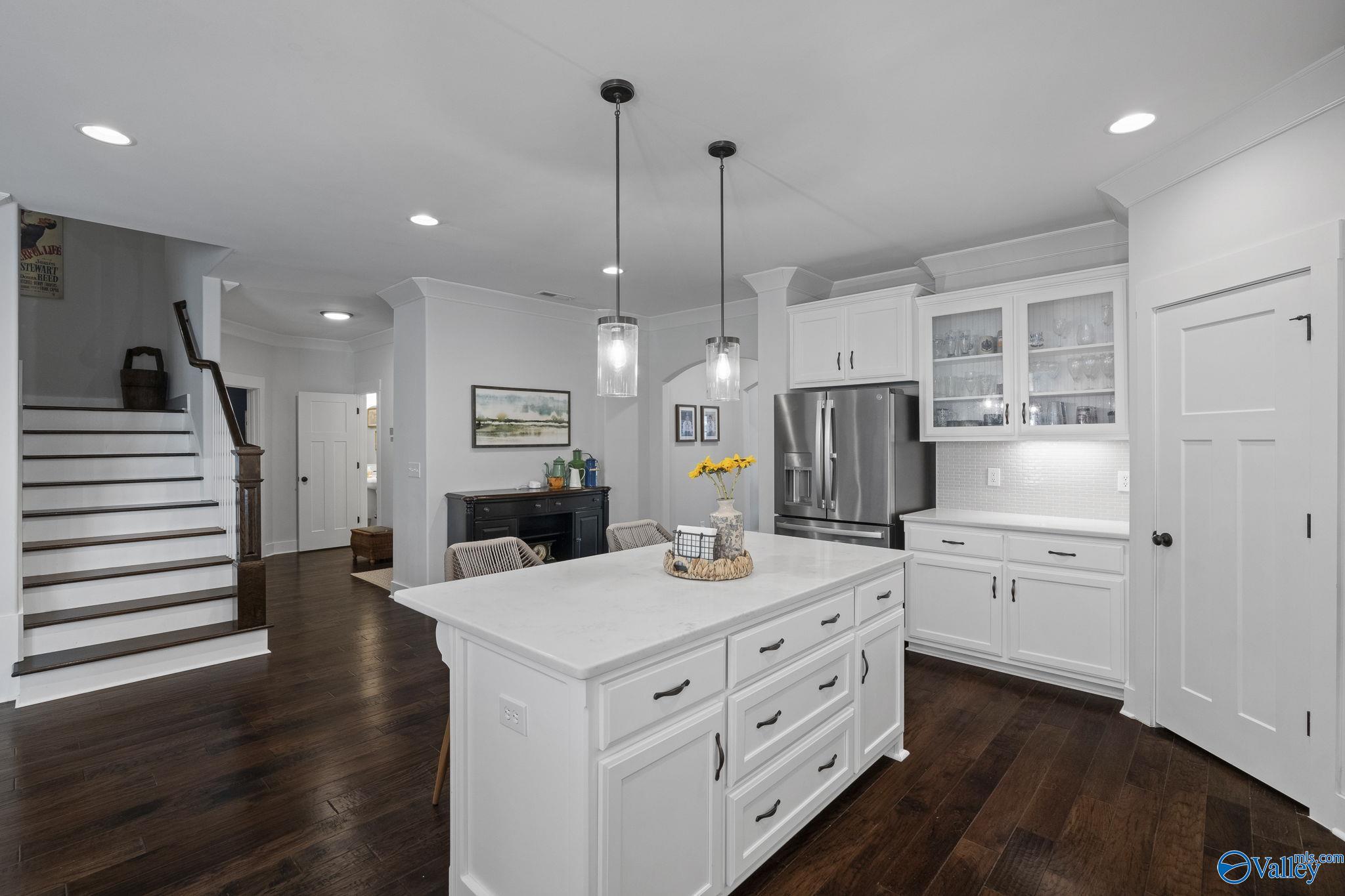 135 Huntsmen Lane