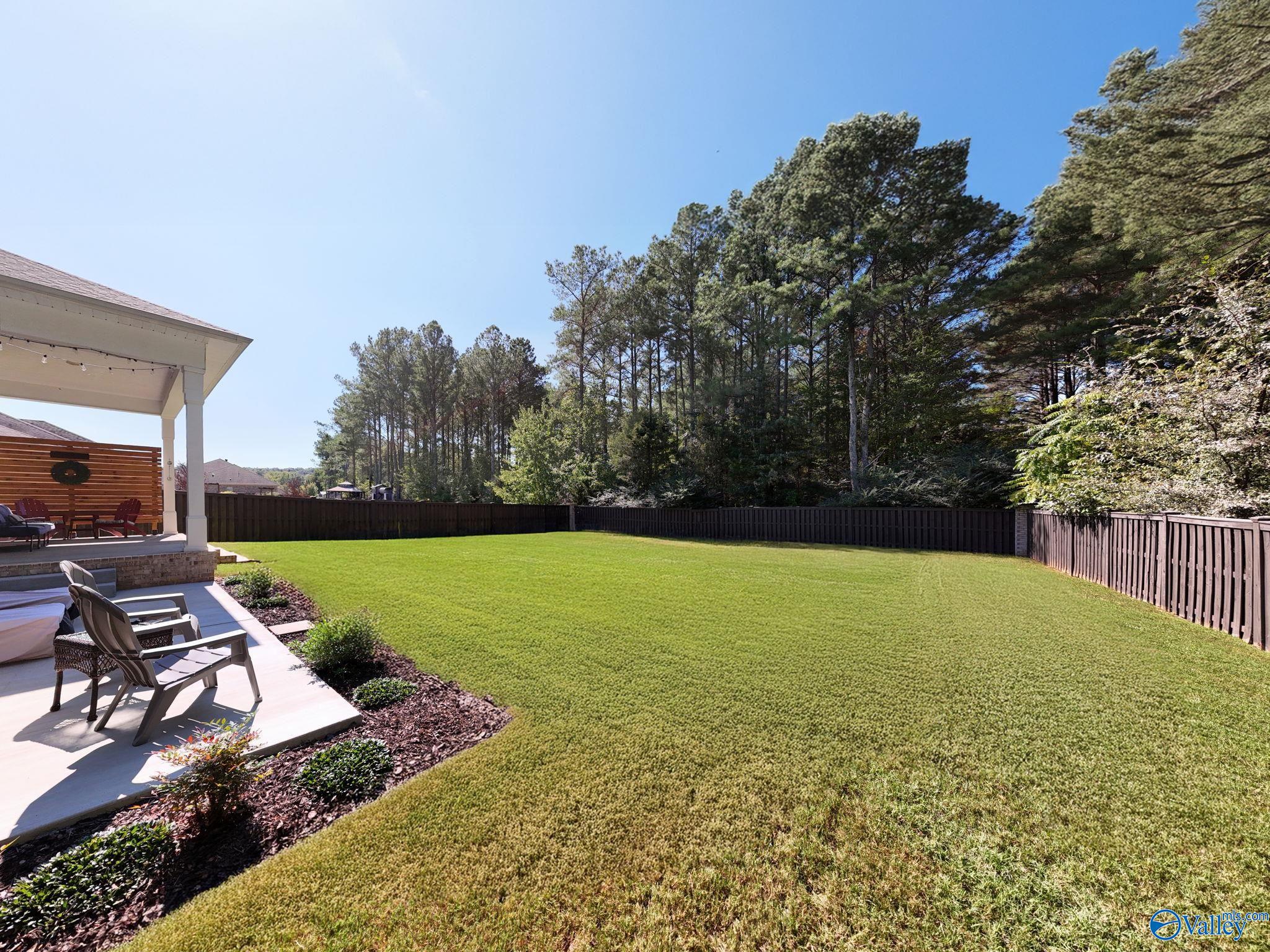135 Huntsmen Lane
