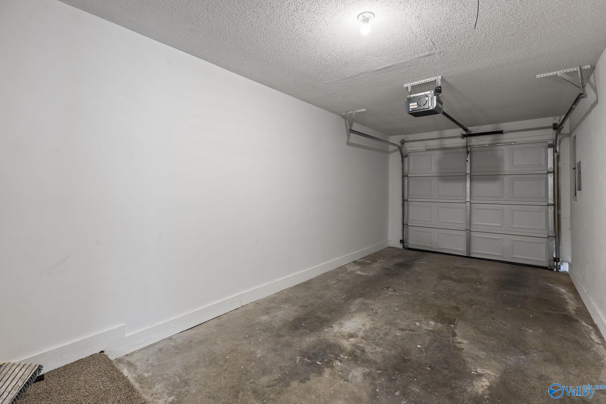 103 Briargate Lane, Madison