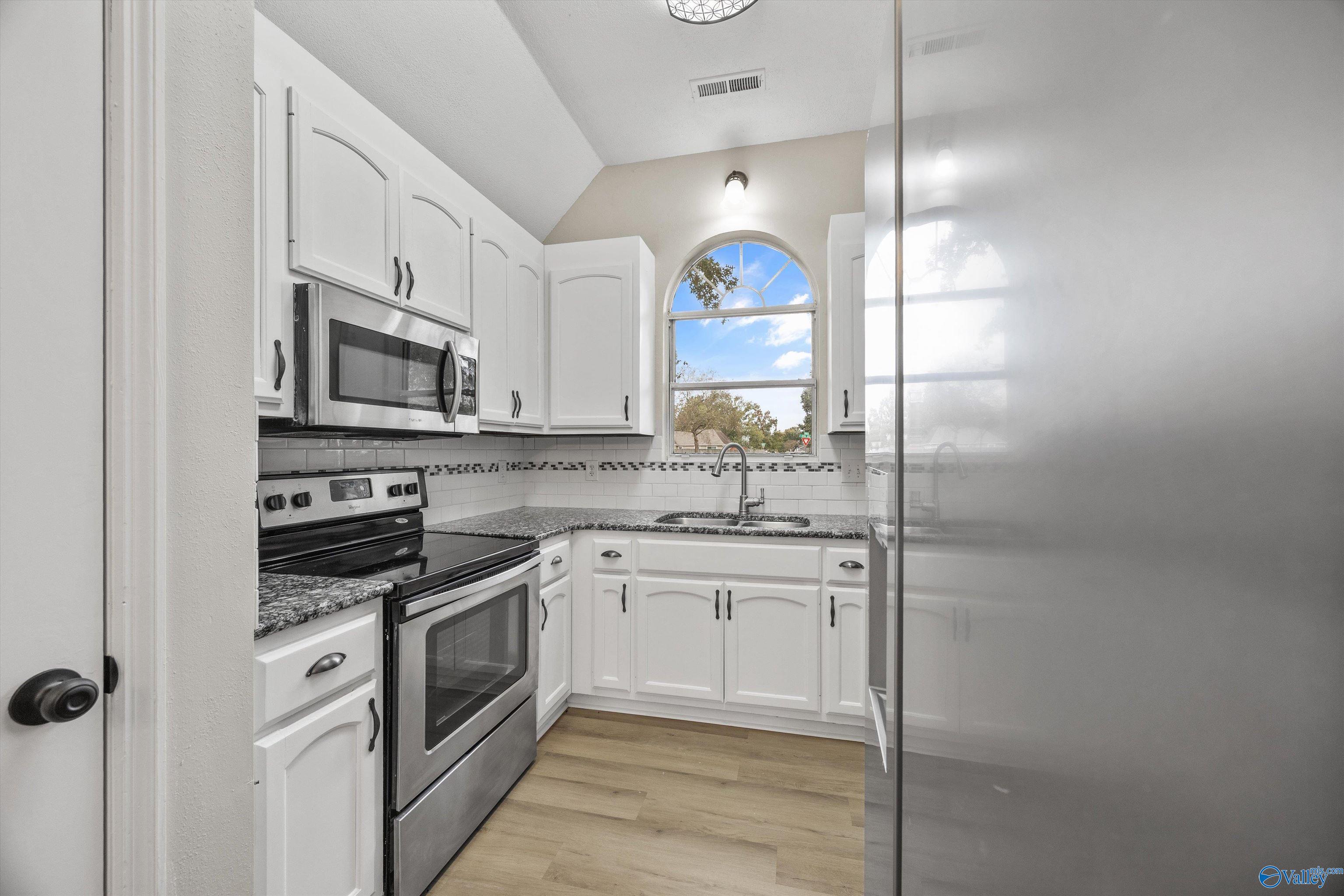 14001 Whitehurst Circle SW