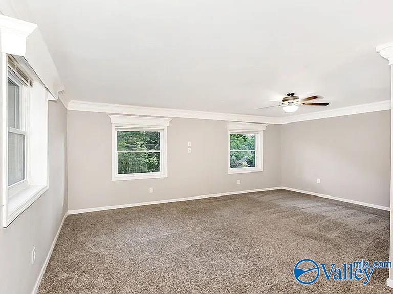 416 Owens Drive SE