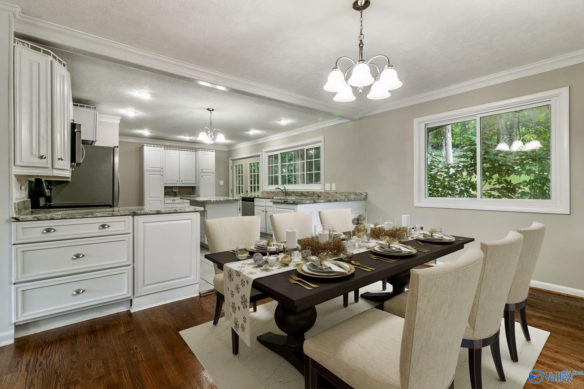 416 Owens Drive SE