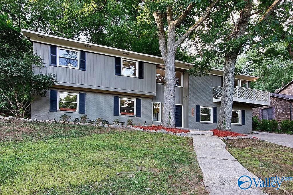 416 Owens Drive SE