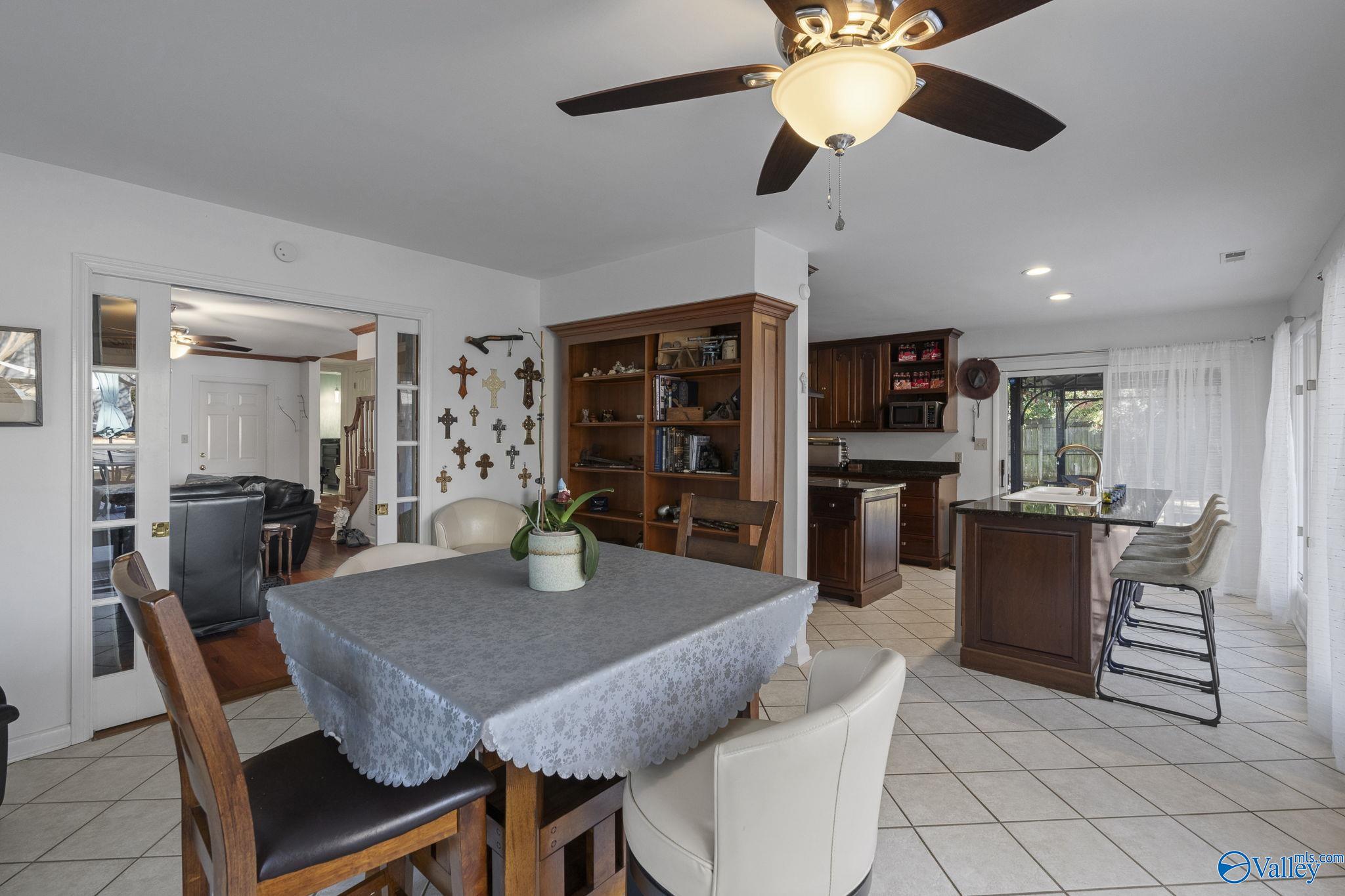 2003 Mcdowling Drive SE