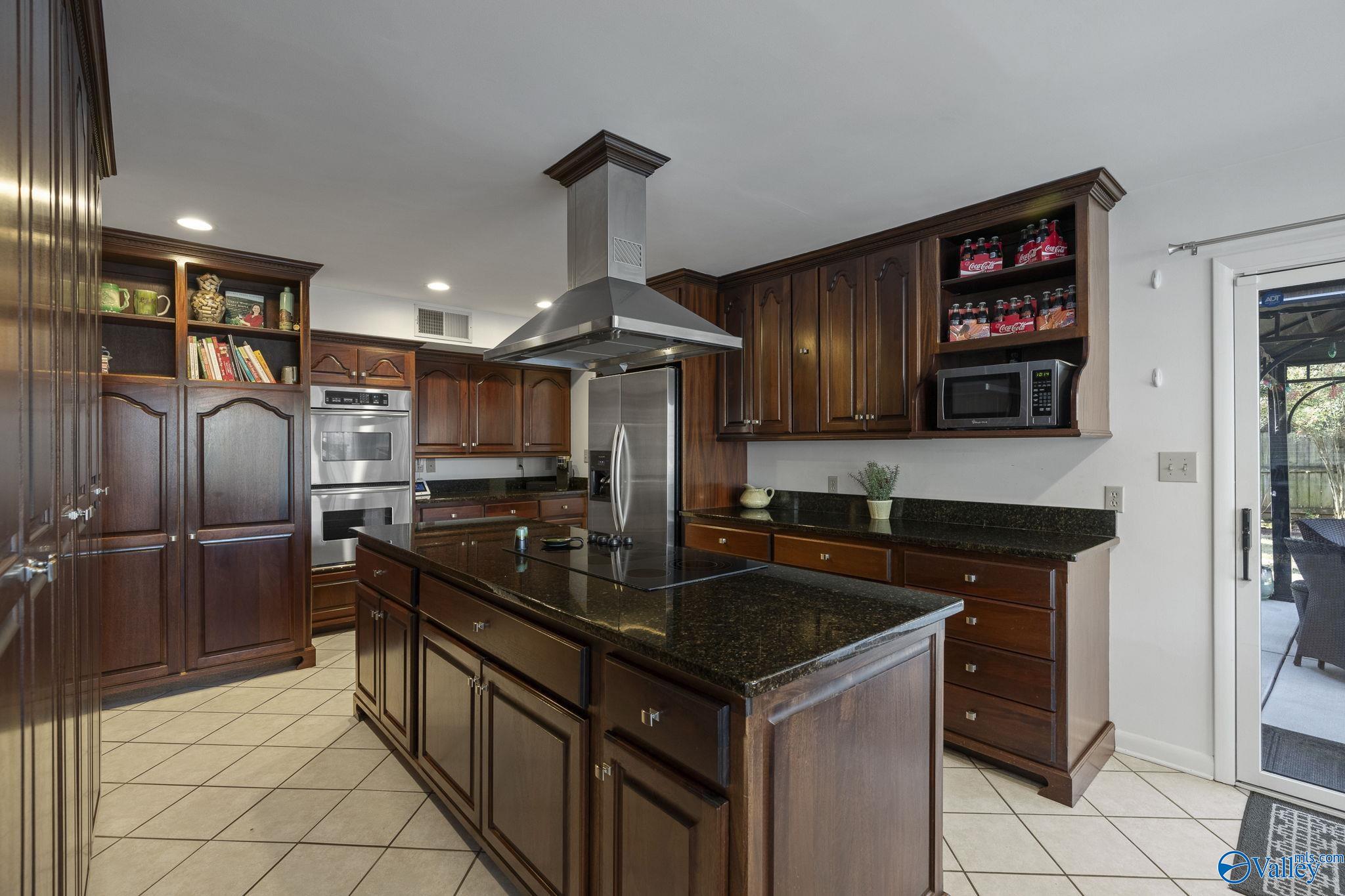 2003 Mcdowling Drive SE