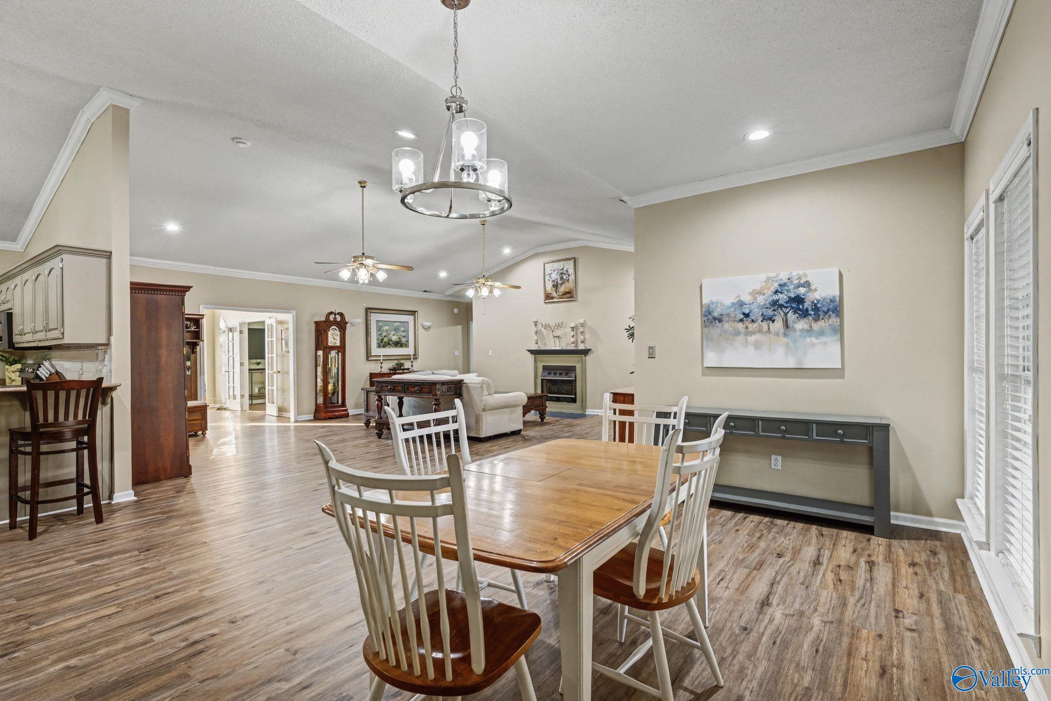 26184 Mooresville Road