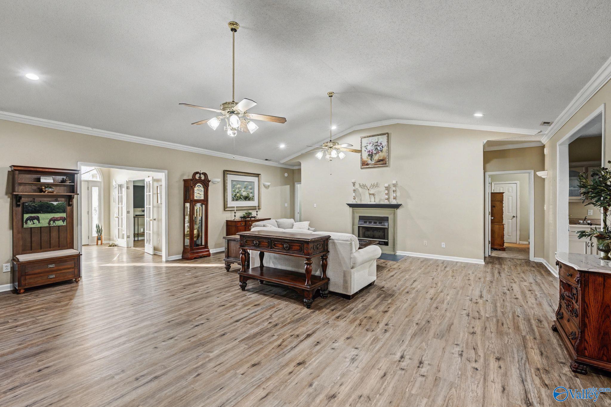 26184 Mooresville Road