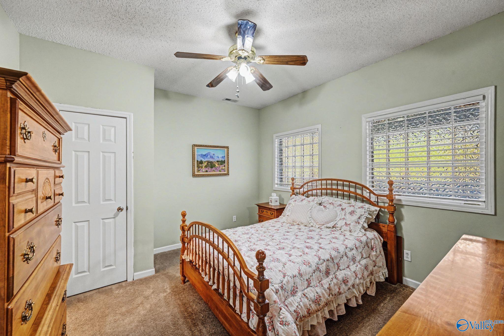 26184 Mooresville Road