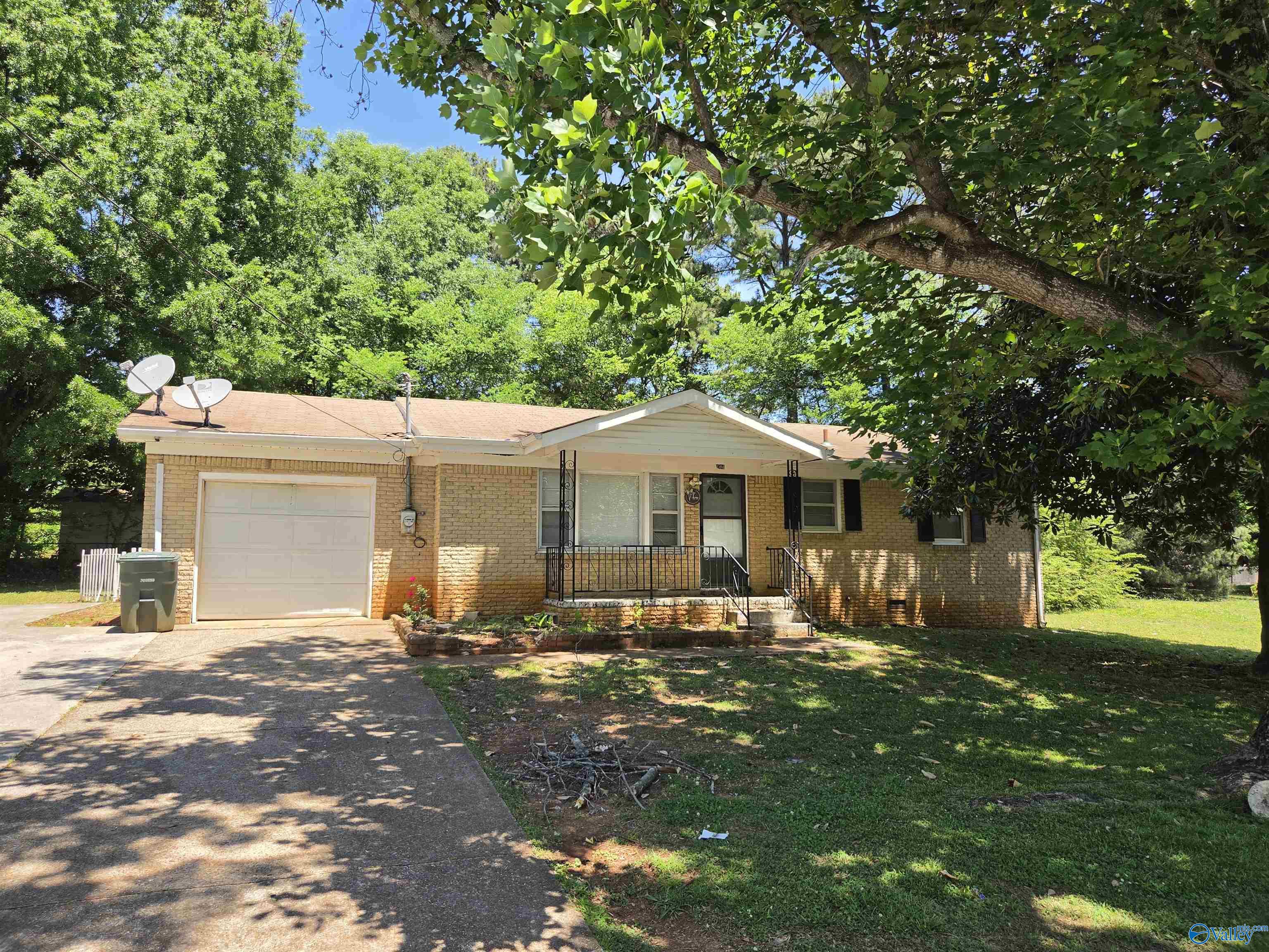 4504 Sparkman Drive