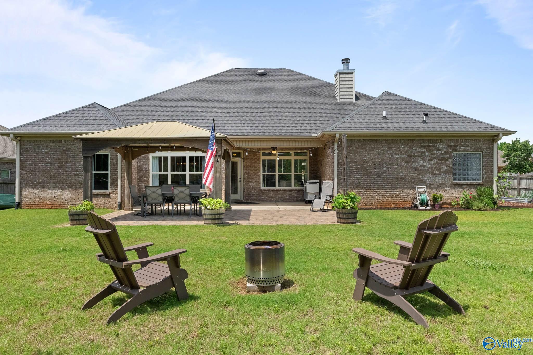 156 Autumn Cove Drive