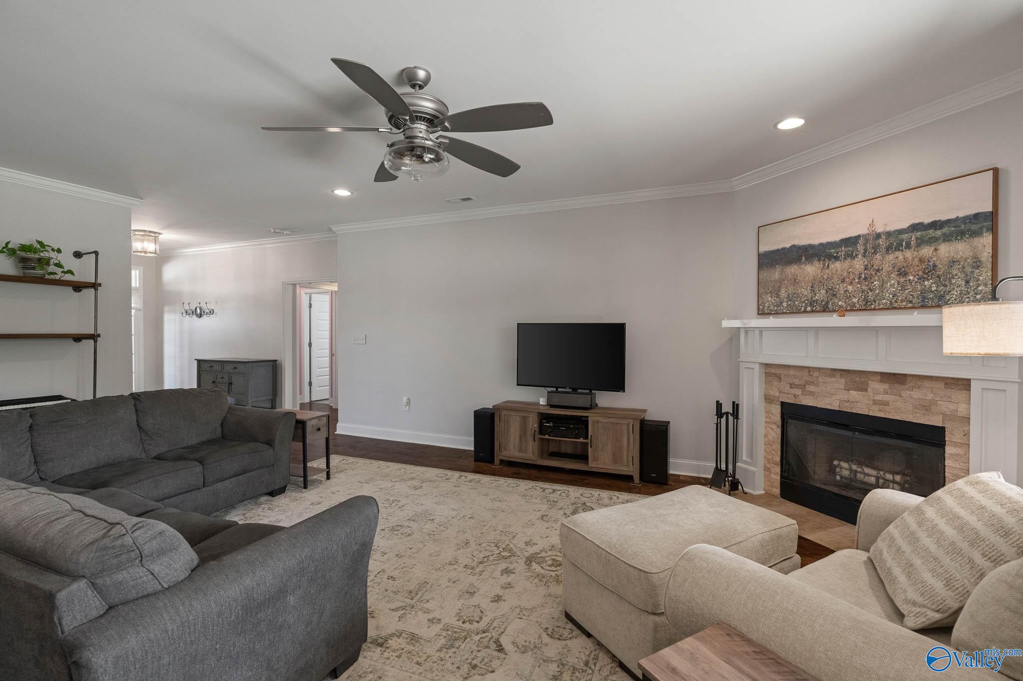 156 Autumn Cove Drive