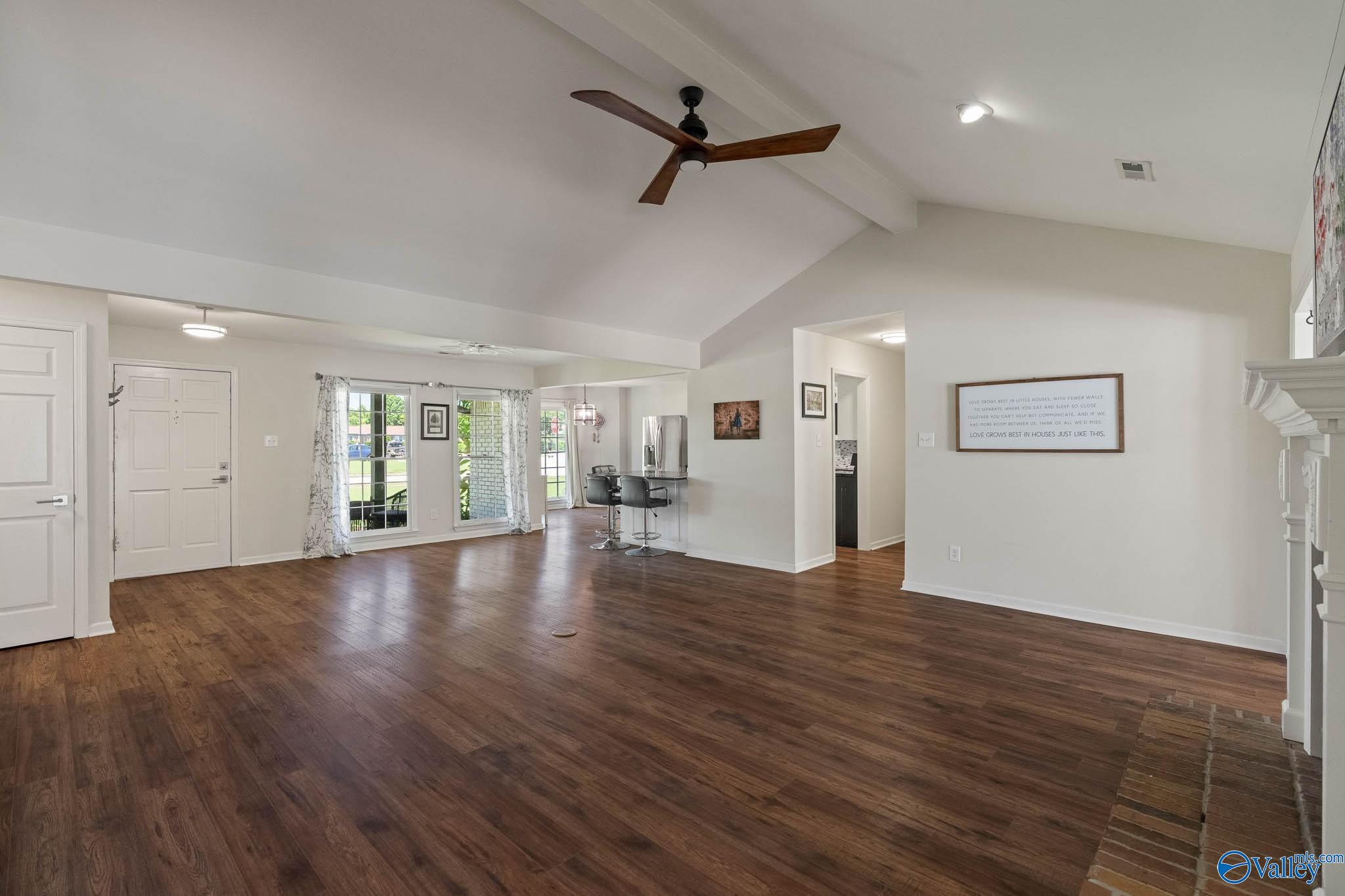2301 Villaret Drive SW