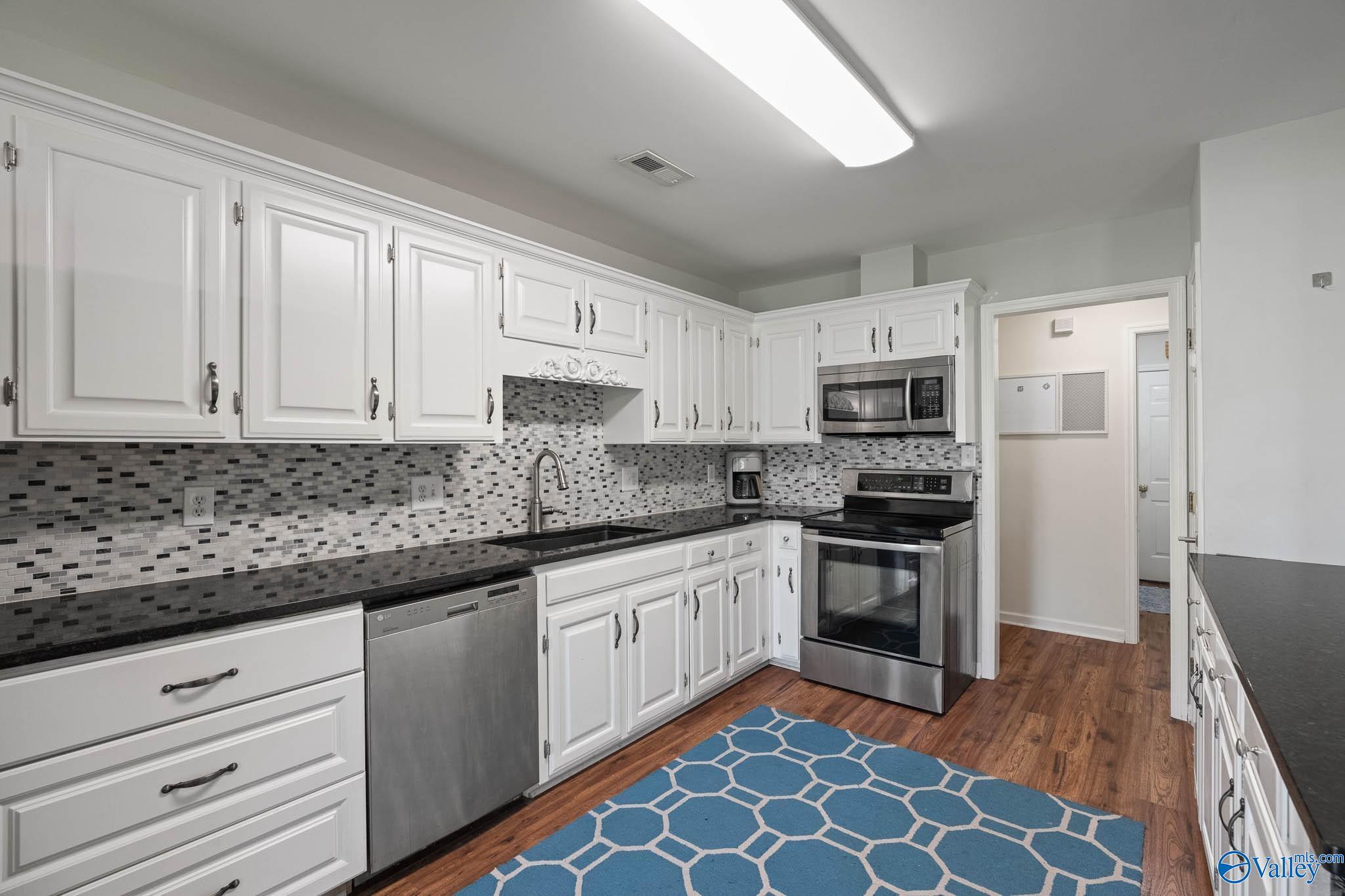 2301 Villaret Drive SW