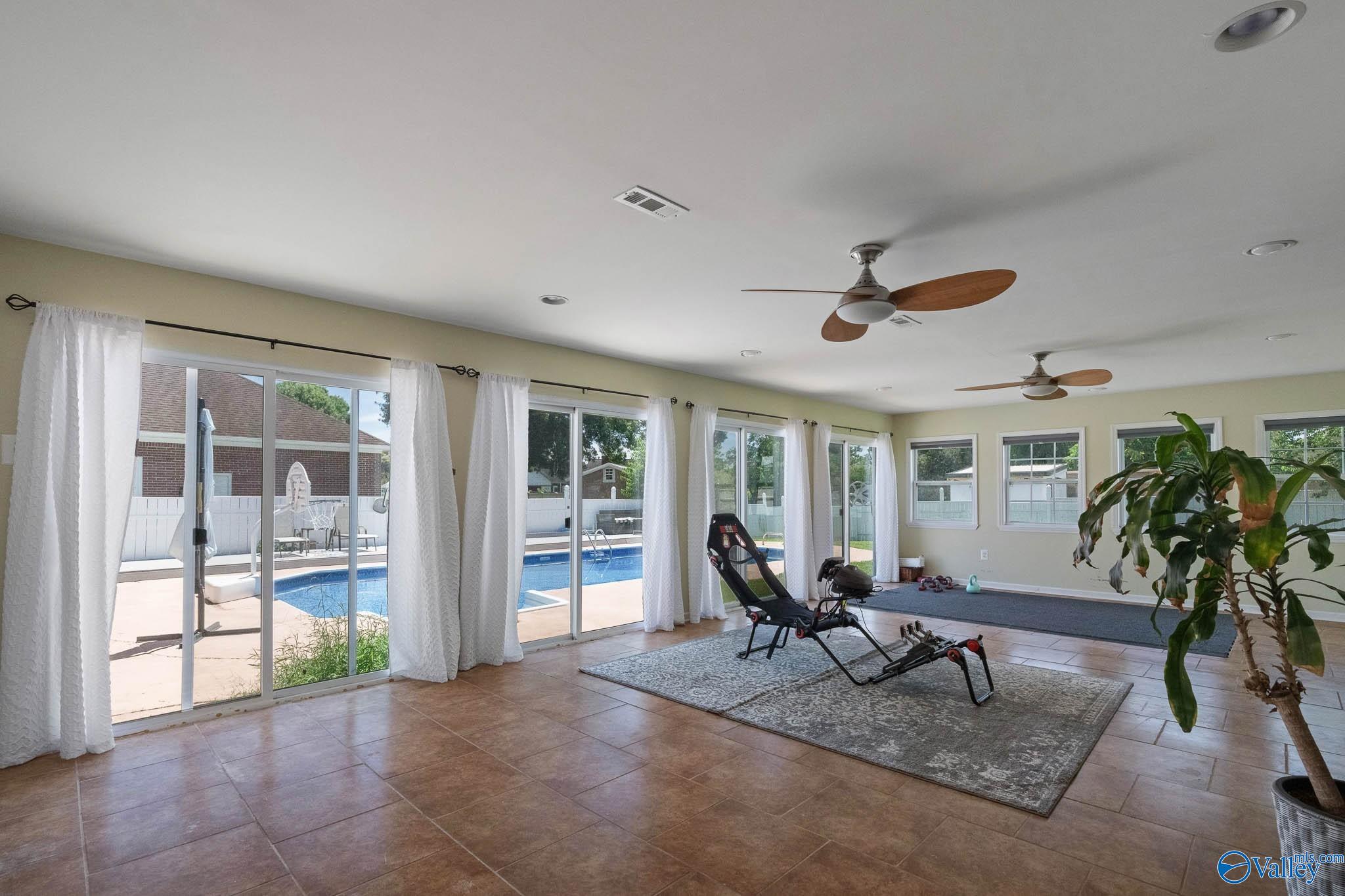 2301 Villaret Drive SW