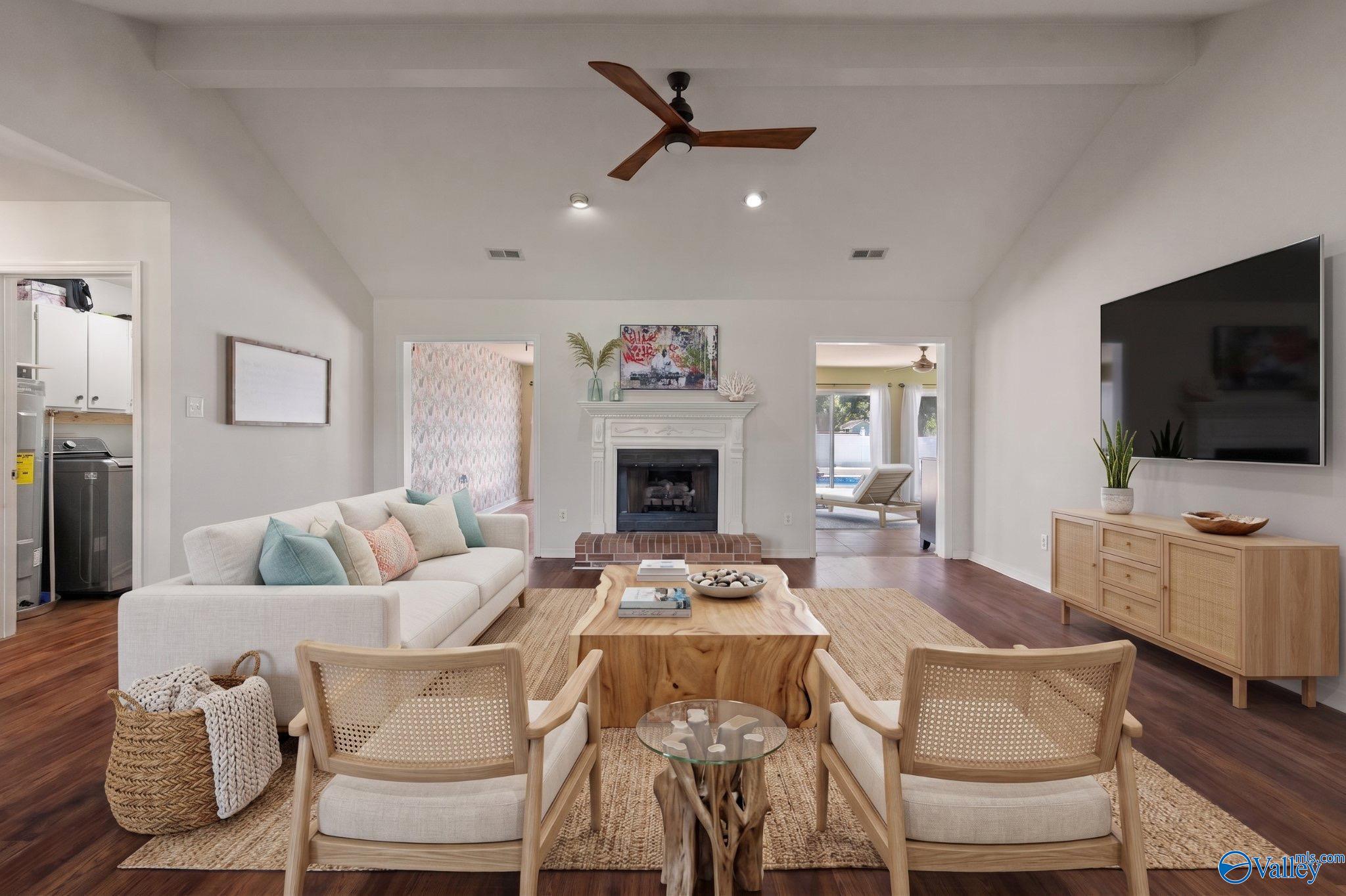 2301 Villaret Drive SW