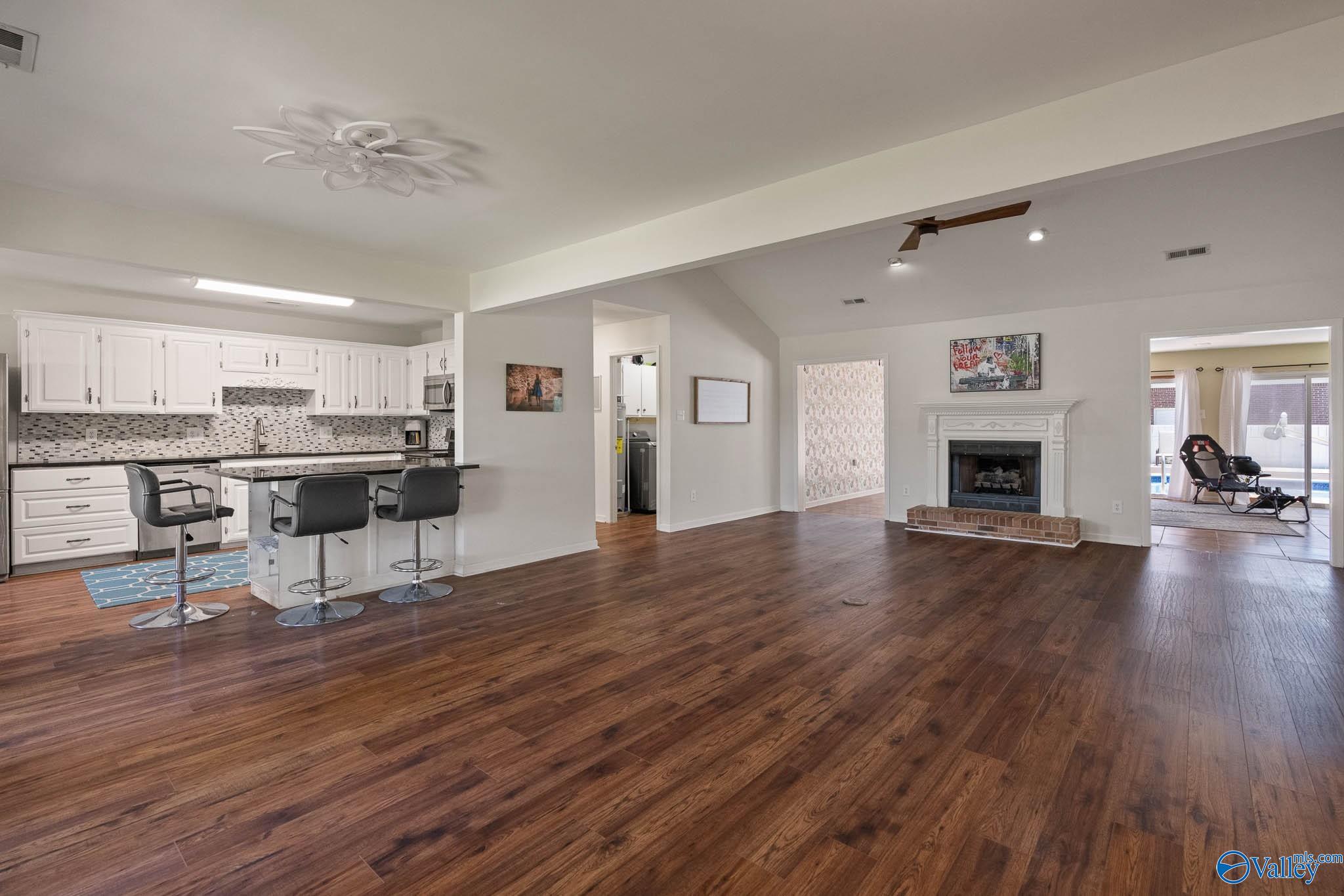 2301 Villaret Drive SW