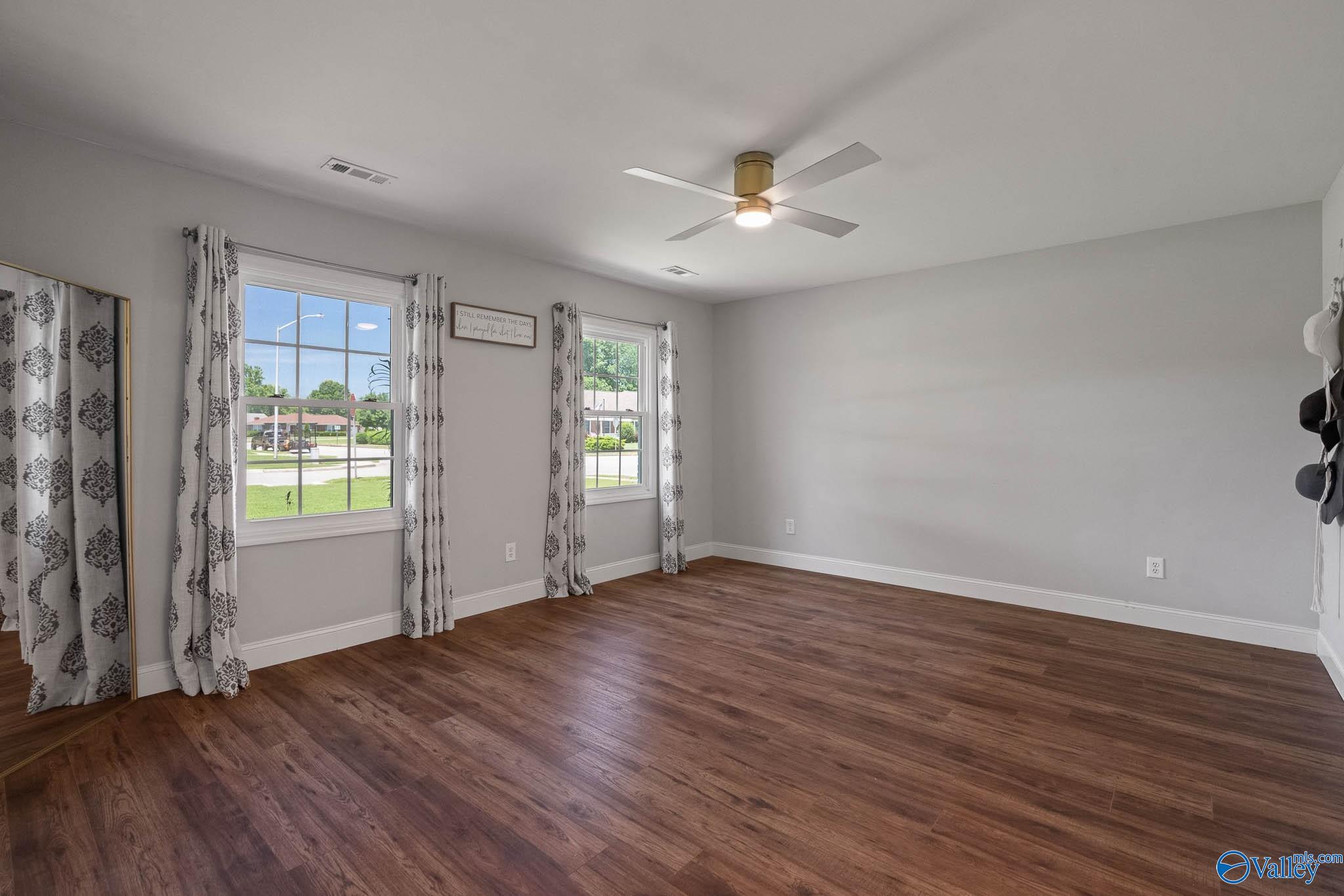 2301 Villaret Drive SW