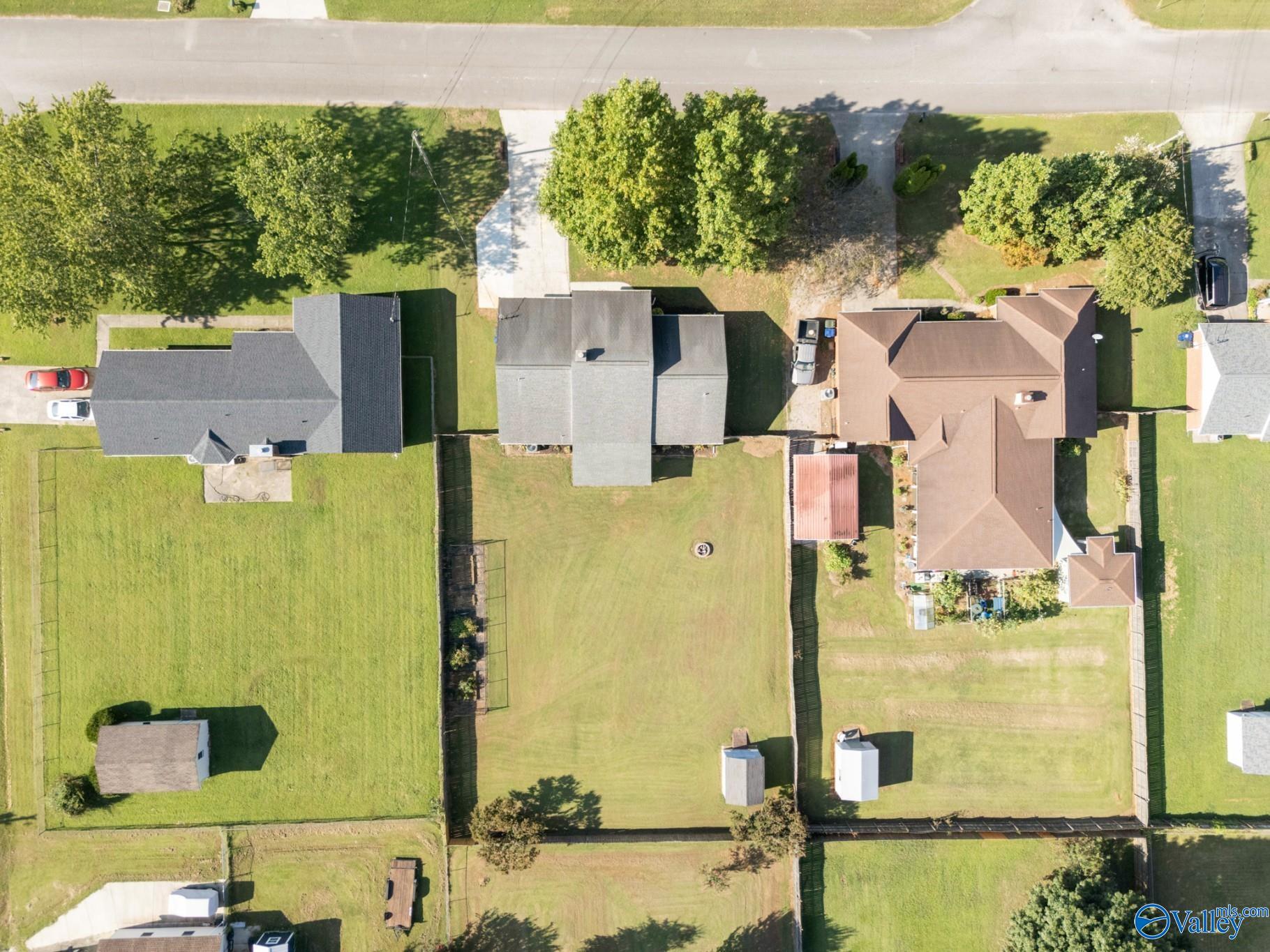 152 Raspberry Way