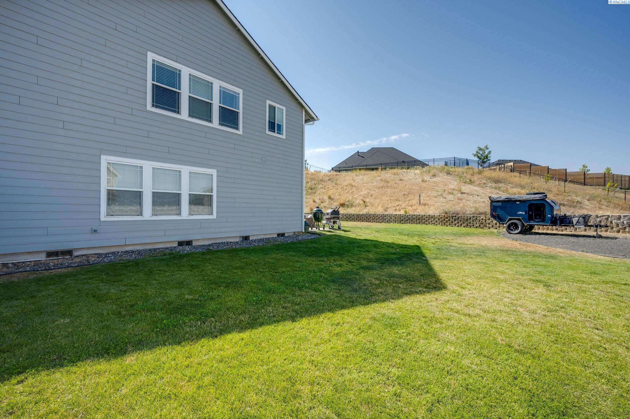 1155 NW Marshland St.