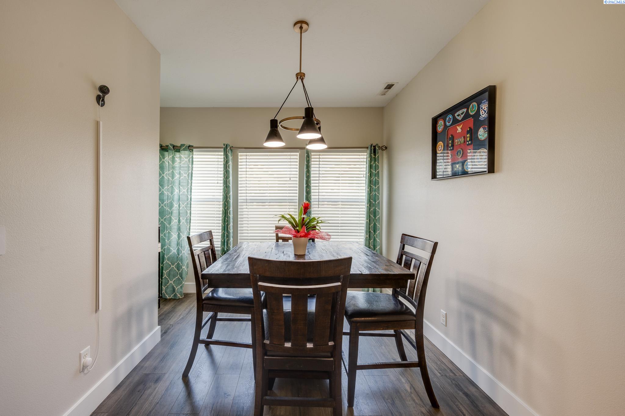 1155 NW Marshland St.