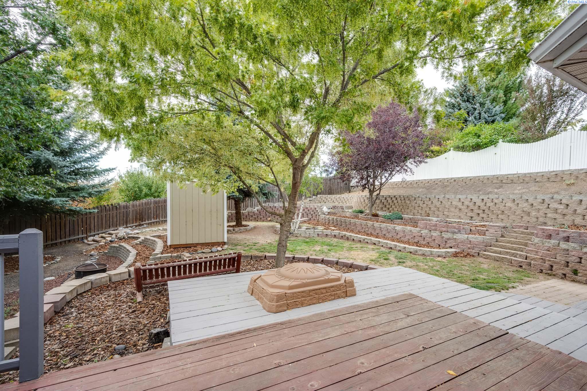 1335 SE Harvest Drive Unit Wonderful Home in an Excellent Location!