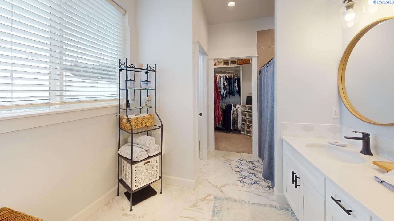 605 SW Umatilla Court