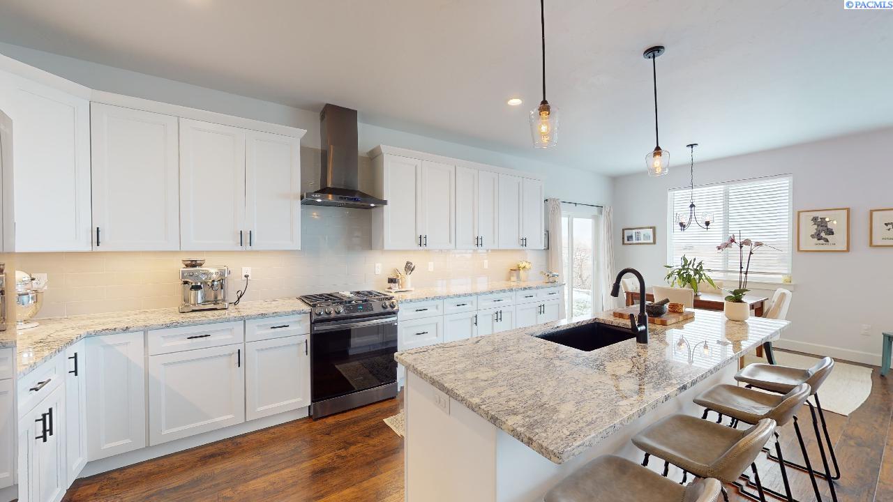 605 SW Umatilla Court