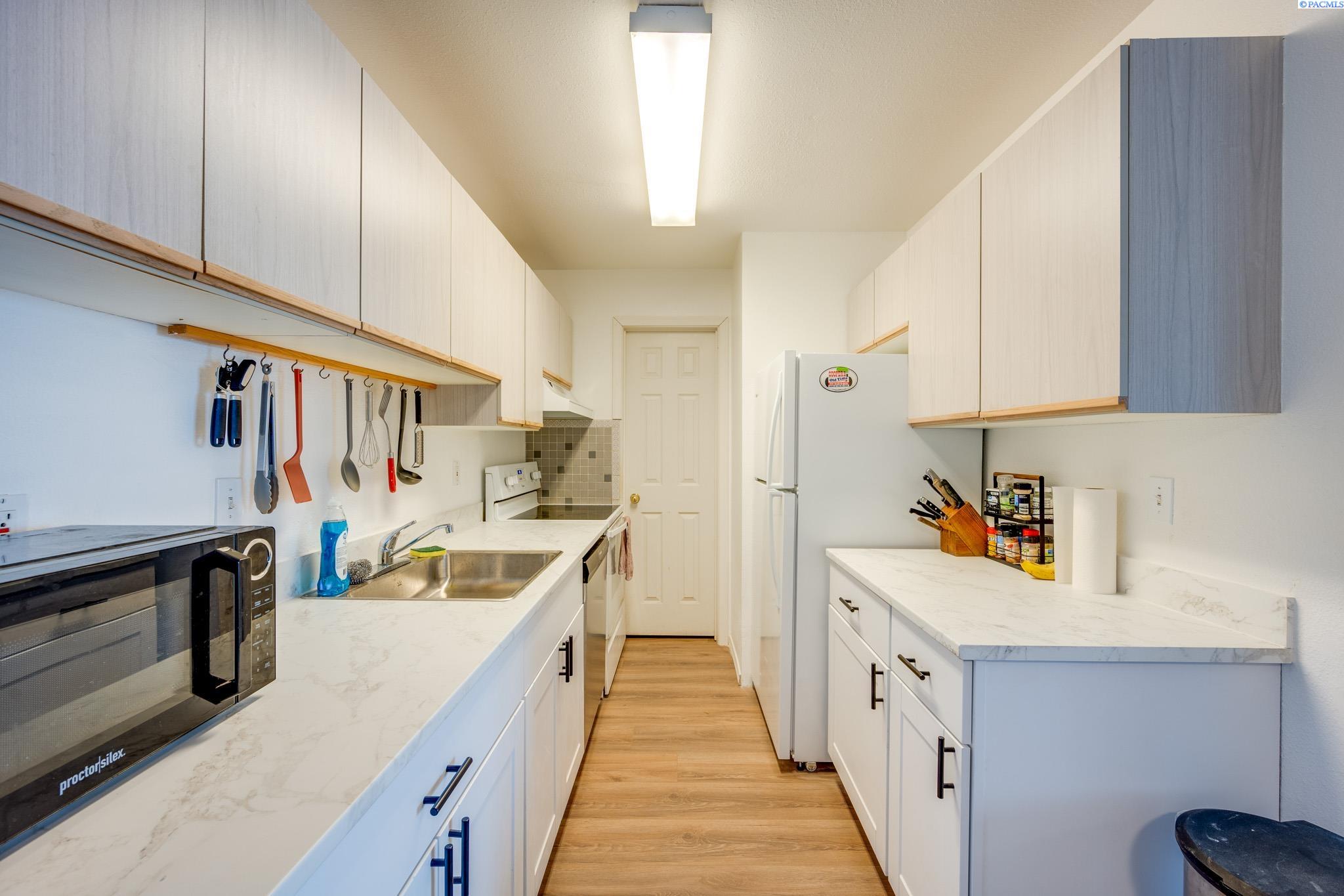 1645 NE Merman Dr. Unit: C102