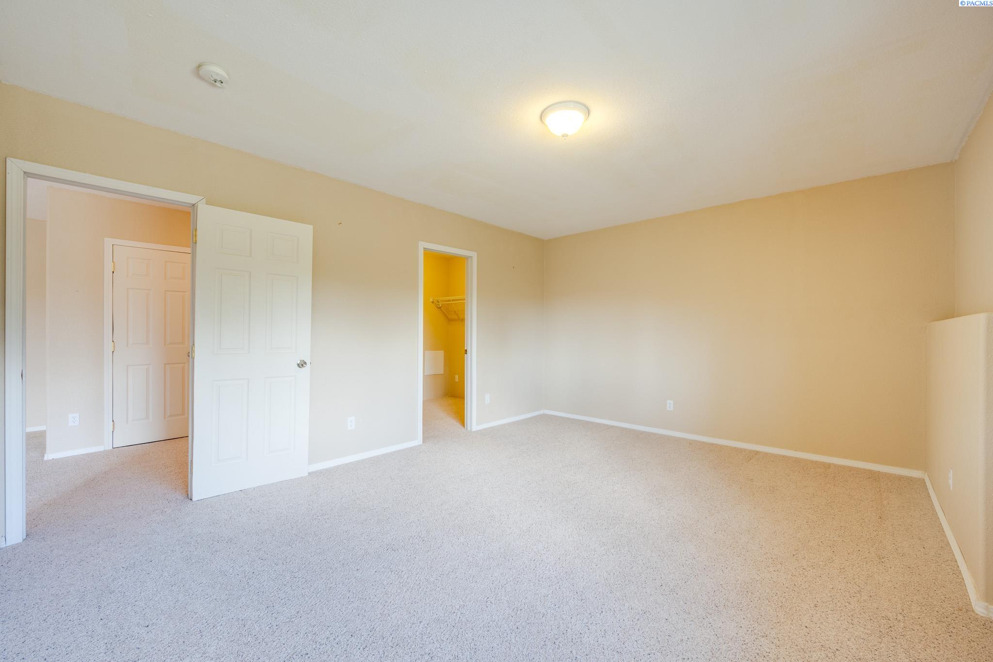 1310 SE Earthtone Ct