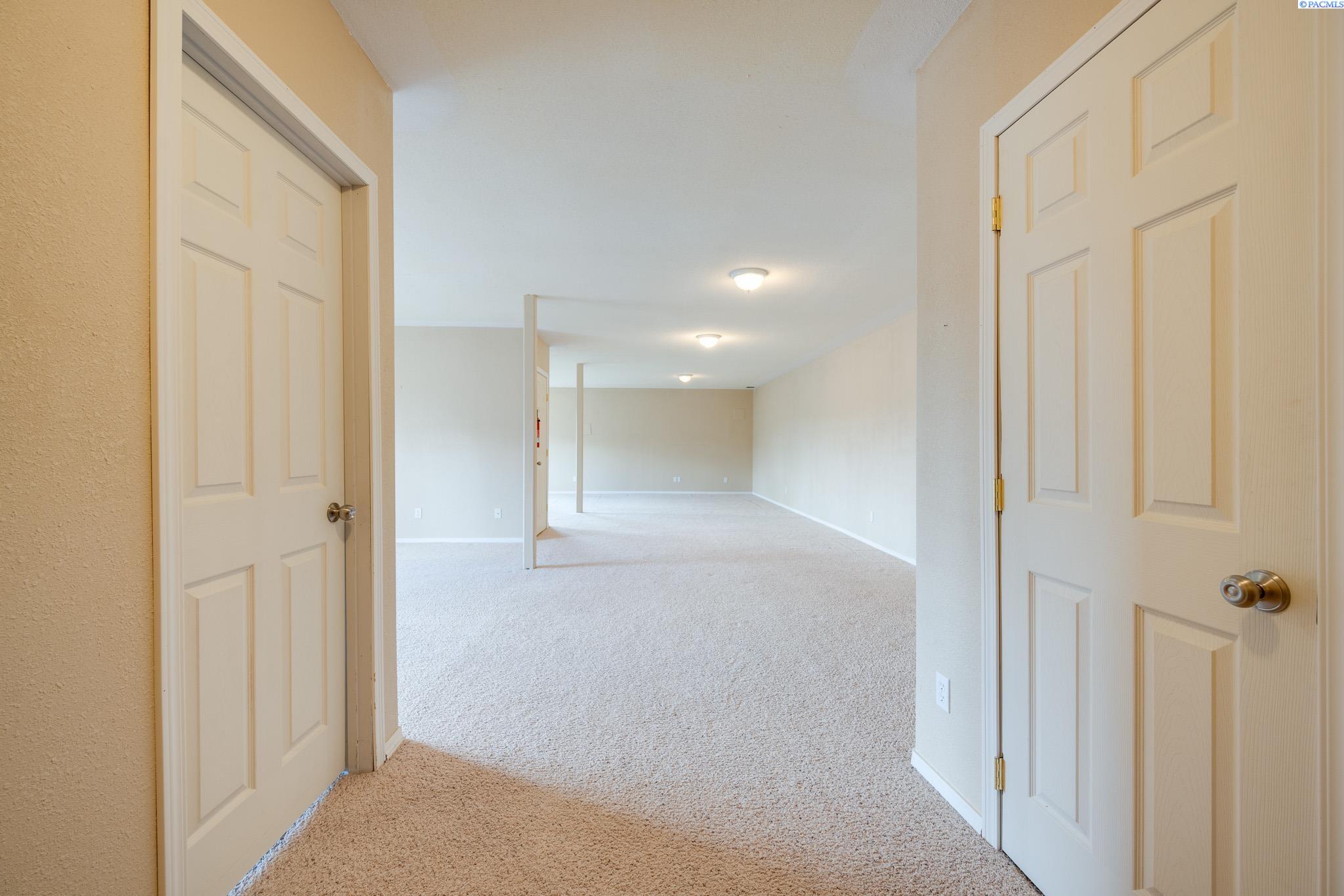 1310 SE Earthtone Ct