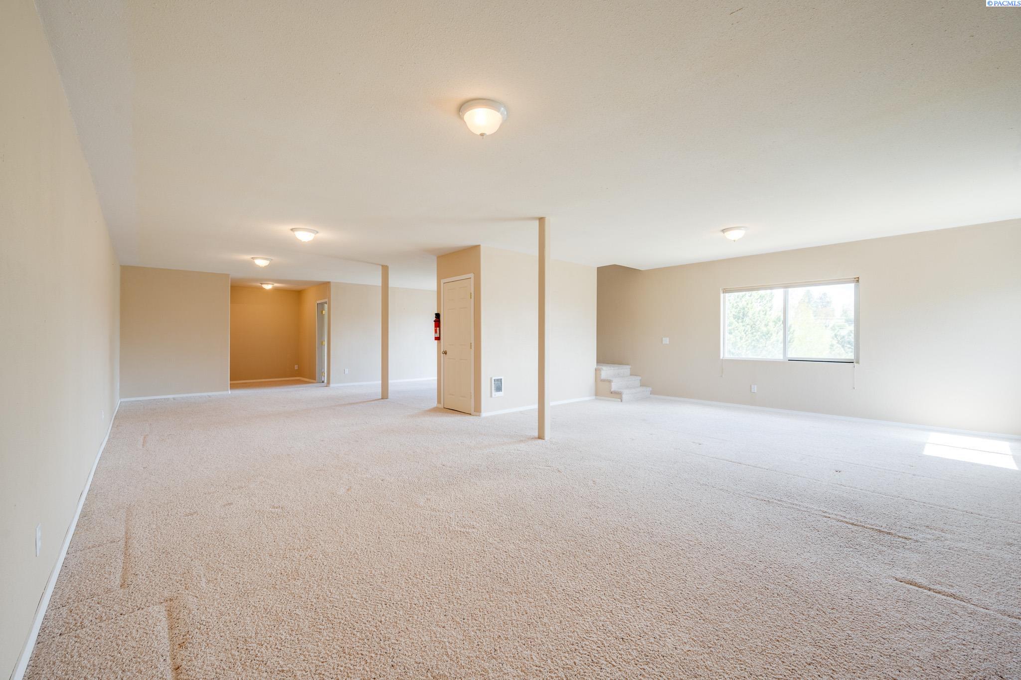 1310 SE Earthtone Ct