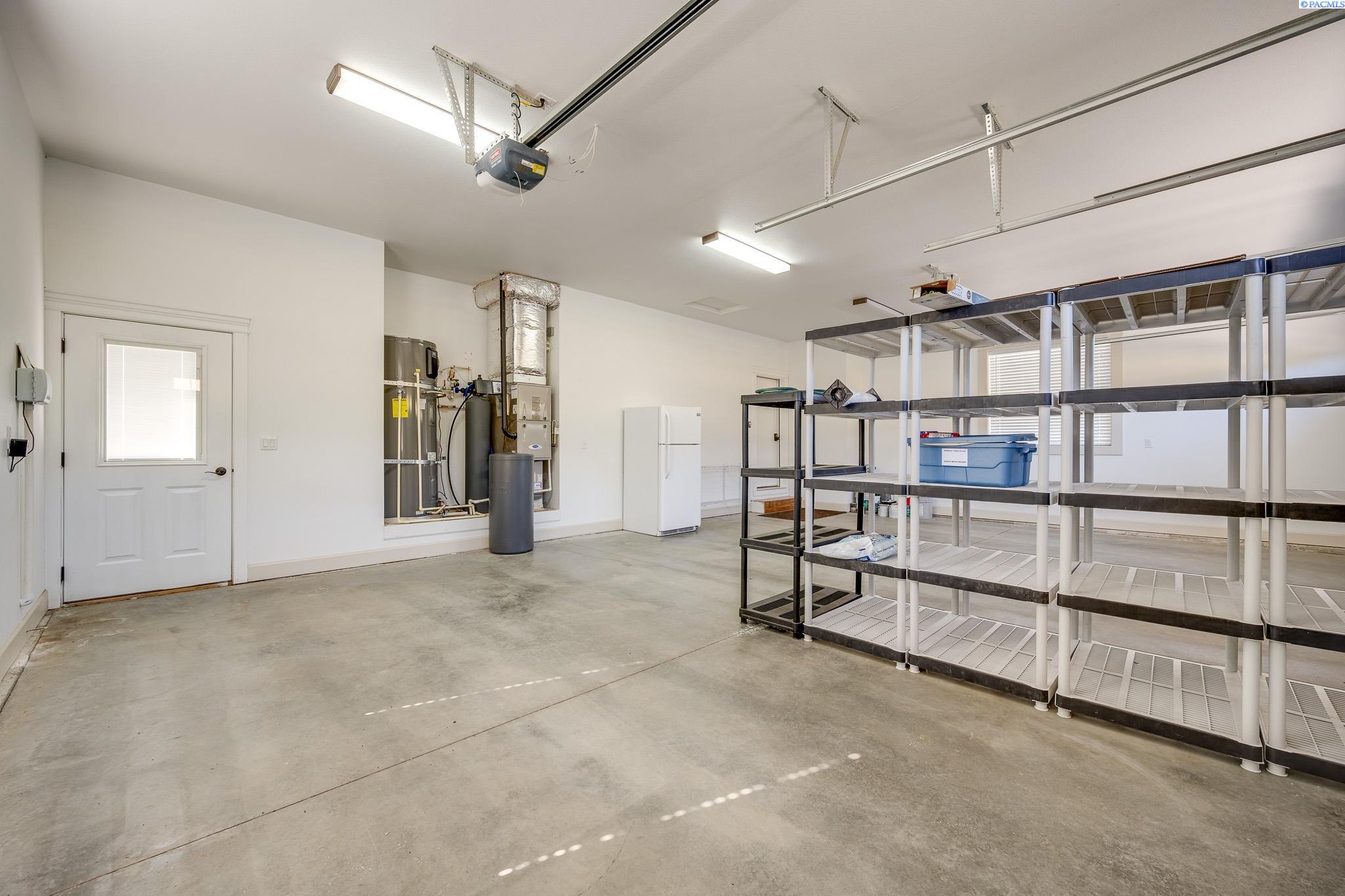 1735 SW Barclay Ridge Dr