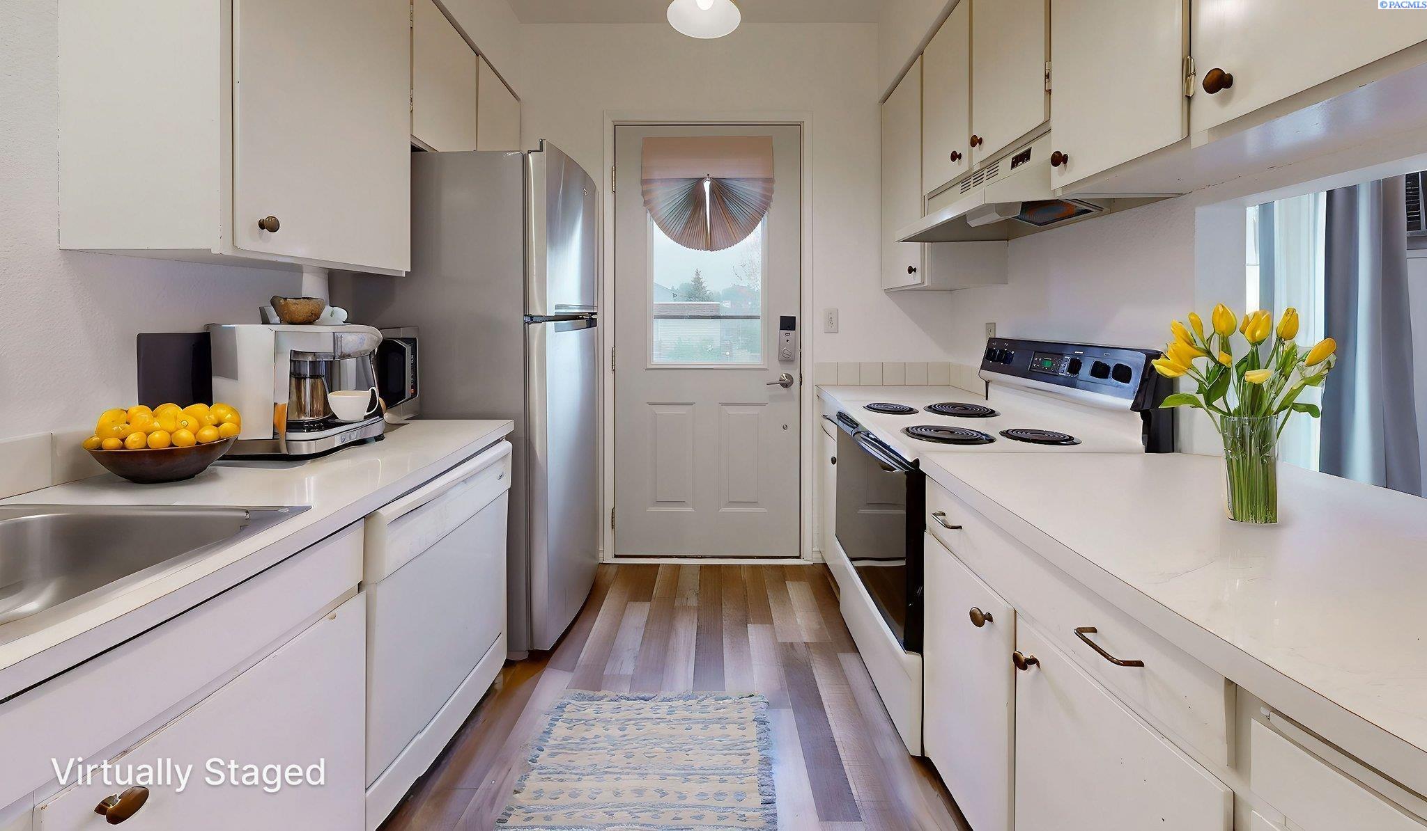 600 SW Crestview # 11