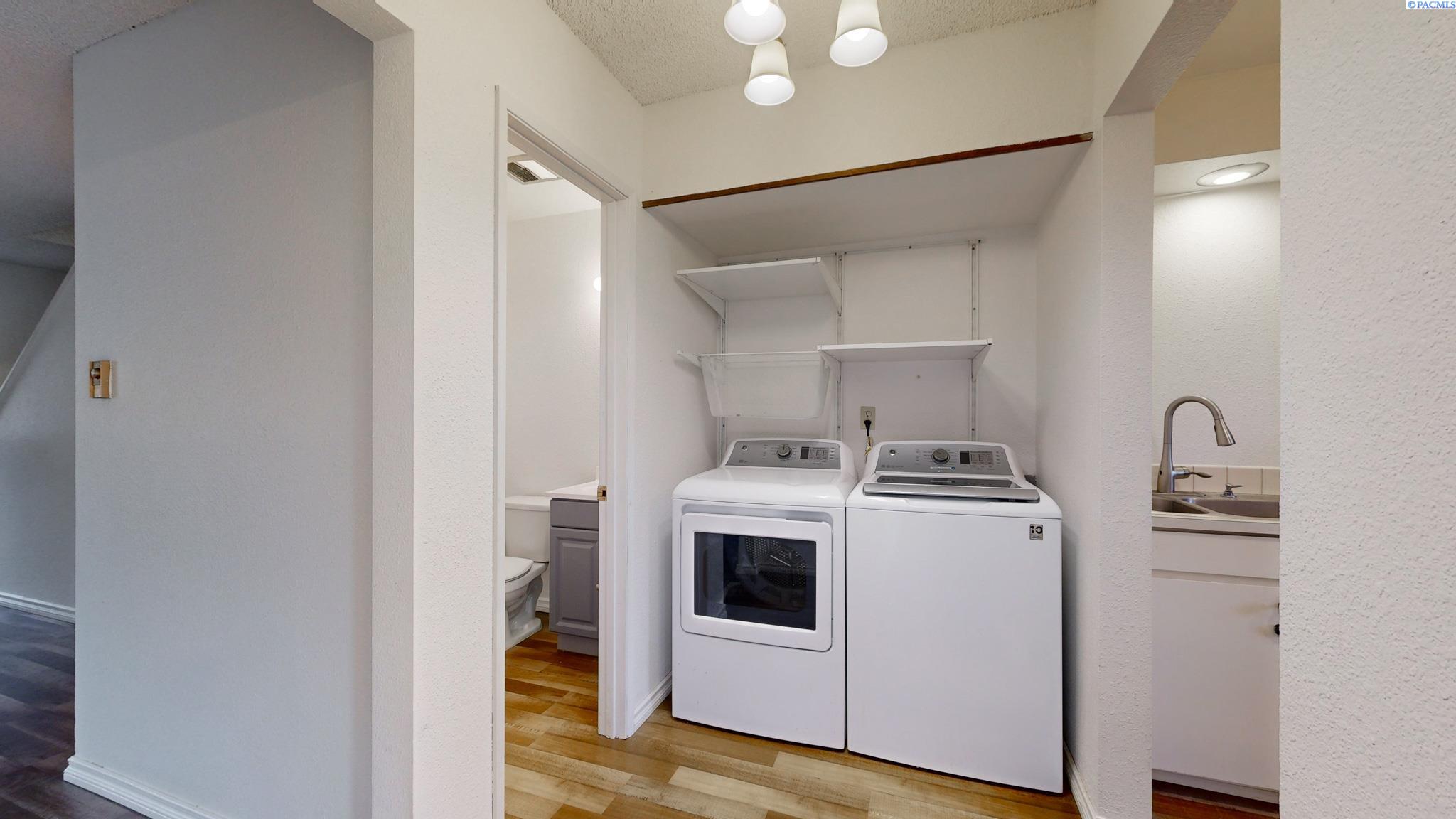 600 SW Crestview # 11