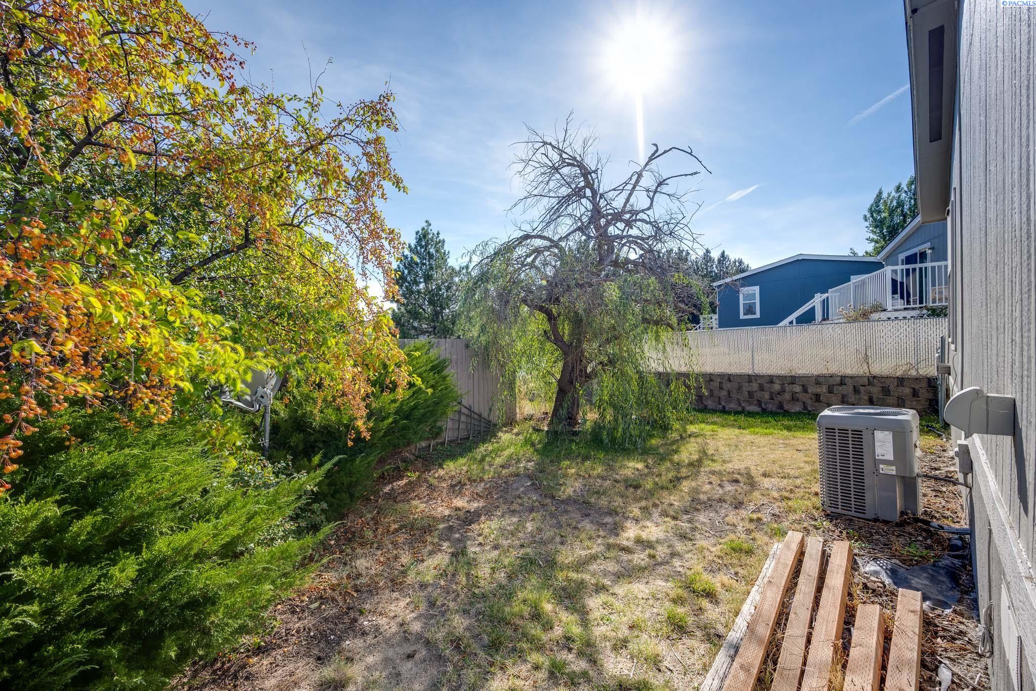 255 NW Golden Hills #59