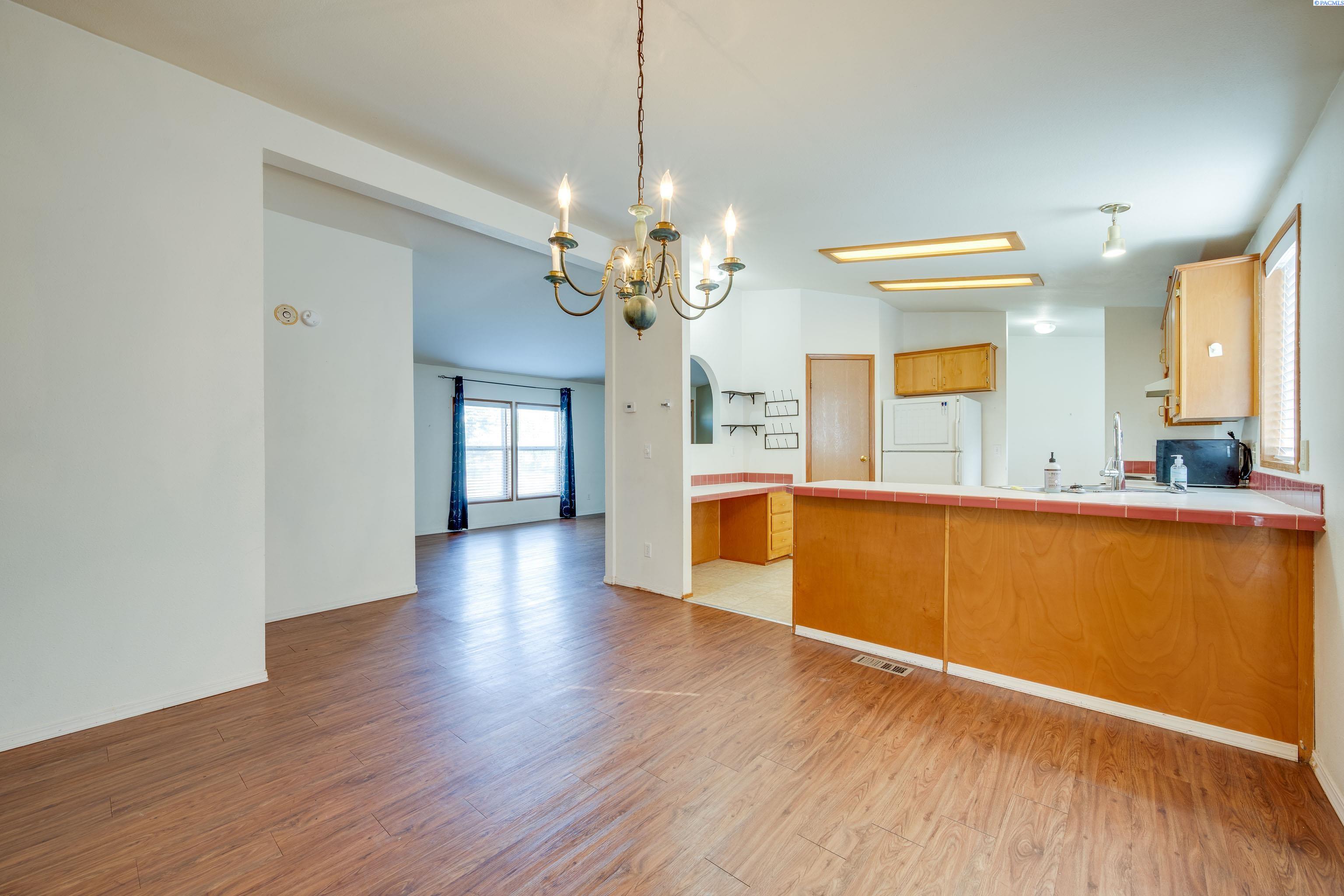 255 NW Golden Hills #59