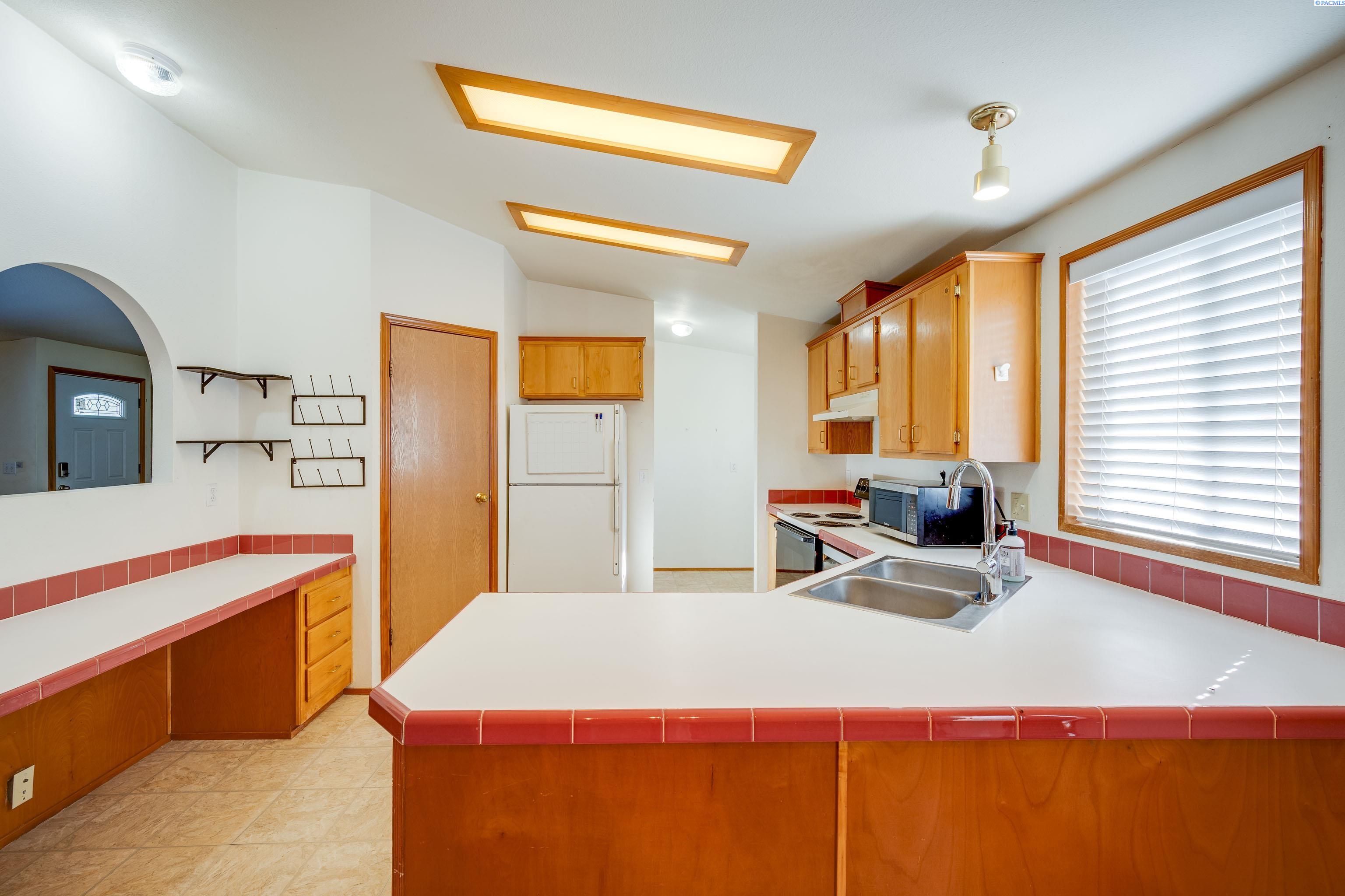 255 NW Golden Hills #59