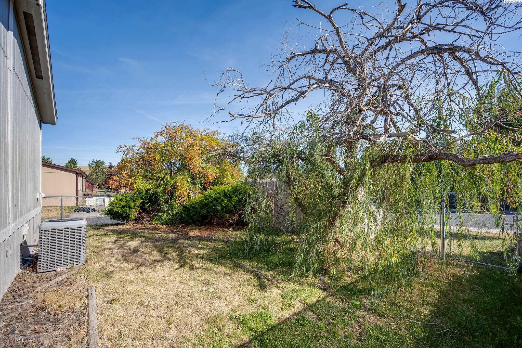 255 NW Golden Hills #59