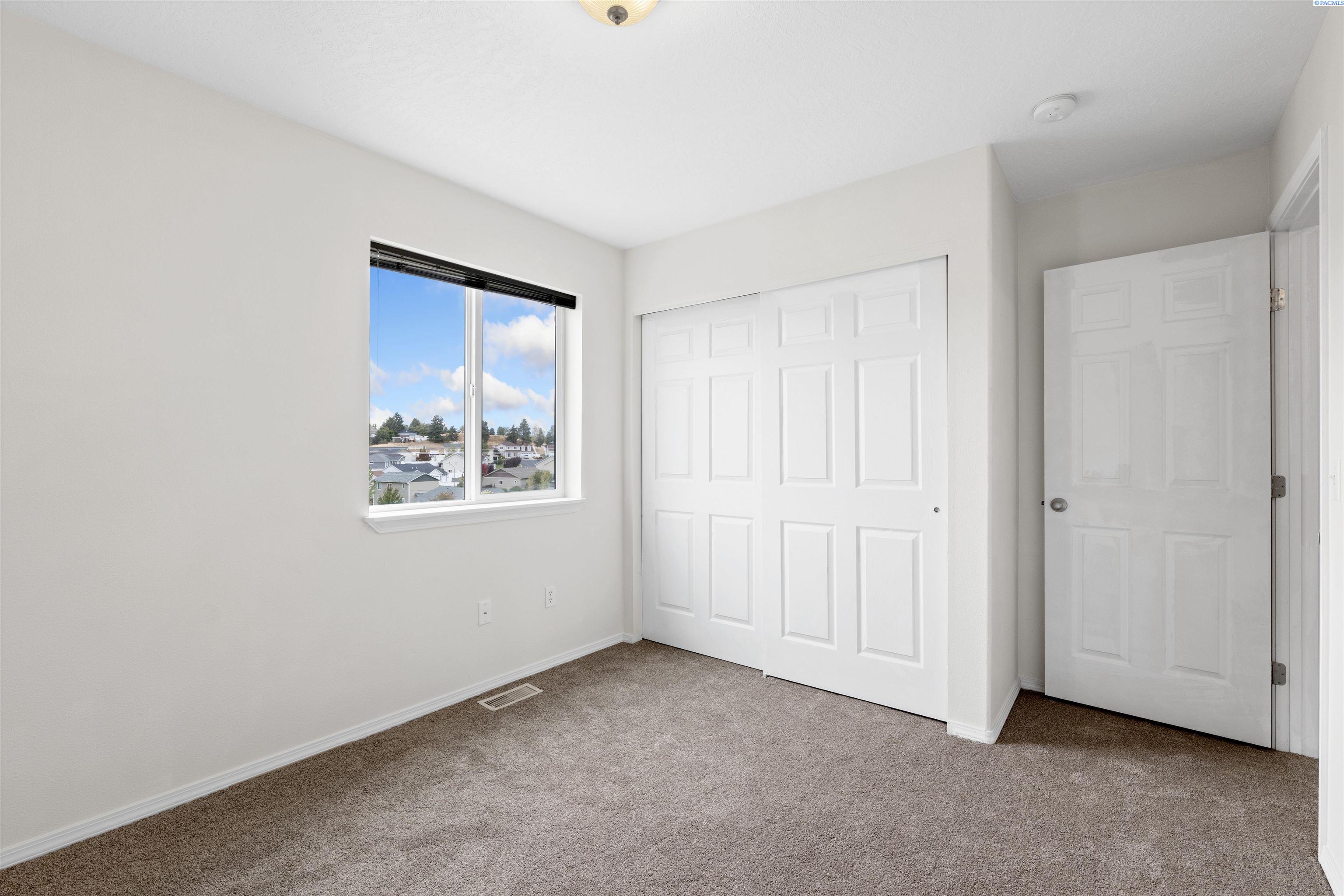 1080 SW Lost Trail Drive