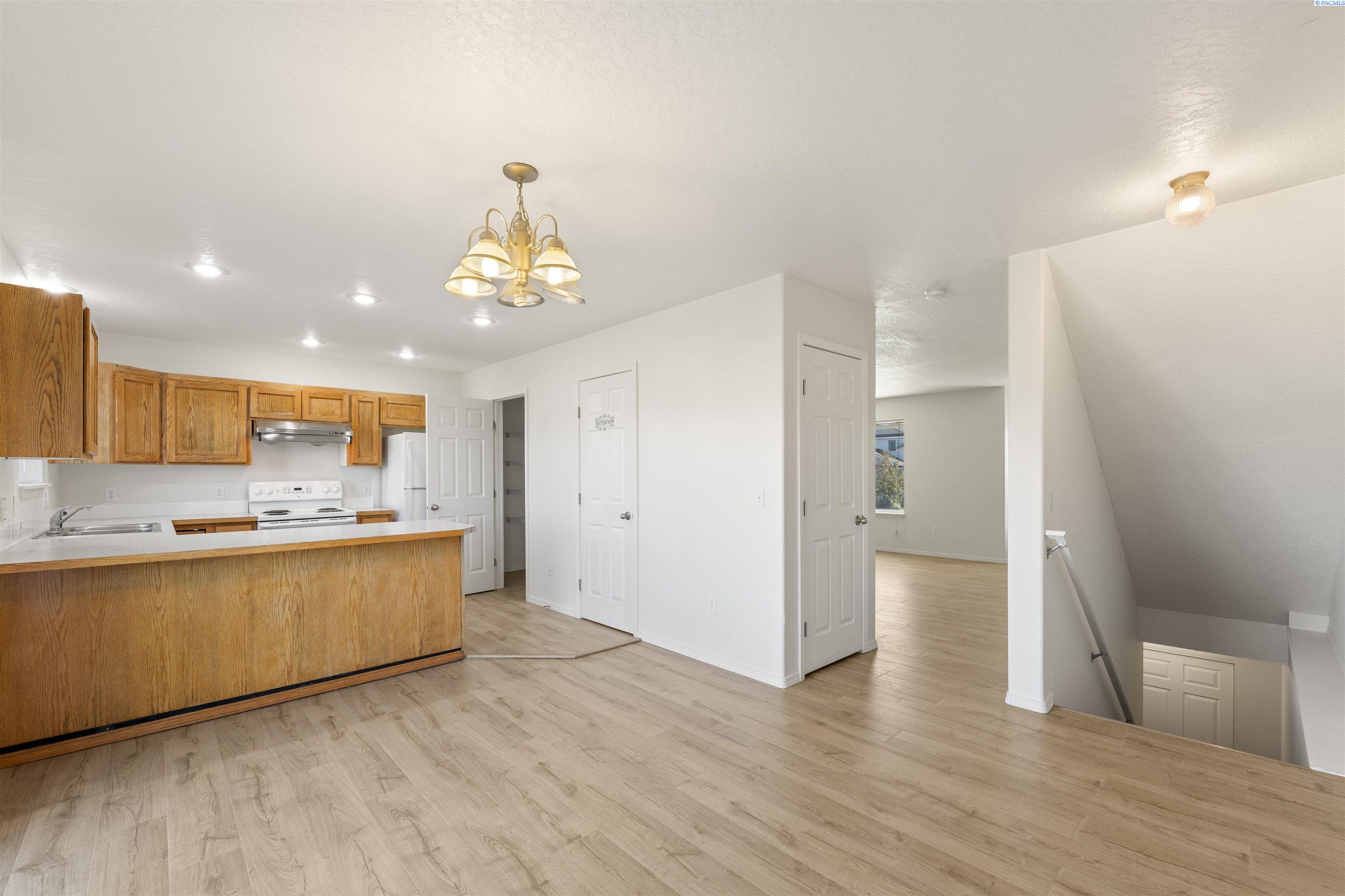 1080 SW Lost Trail Drive