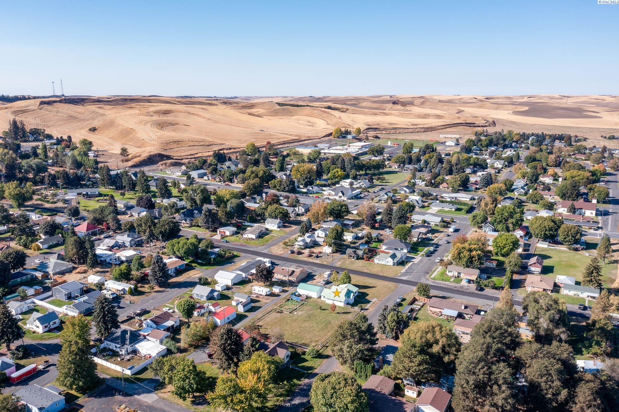 102 E Liberty St, St. John