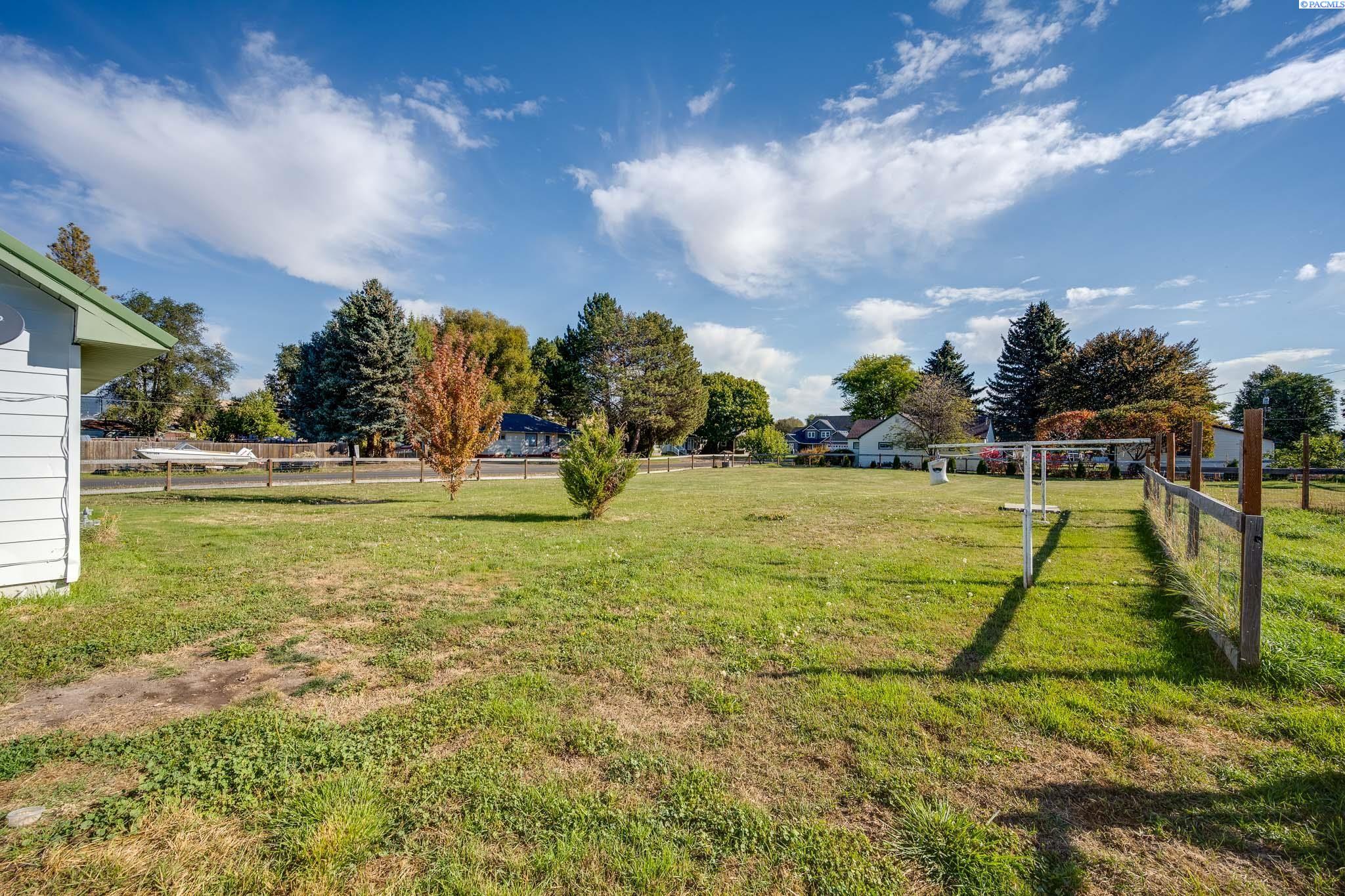 102 E Liberty St, St. John