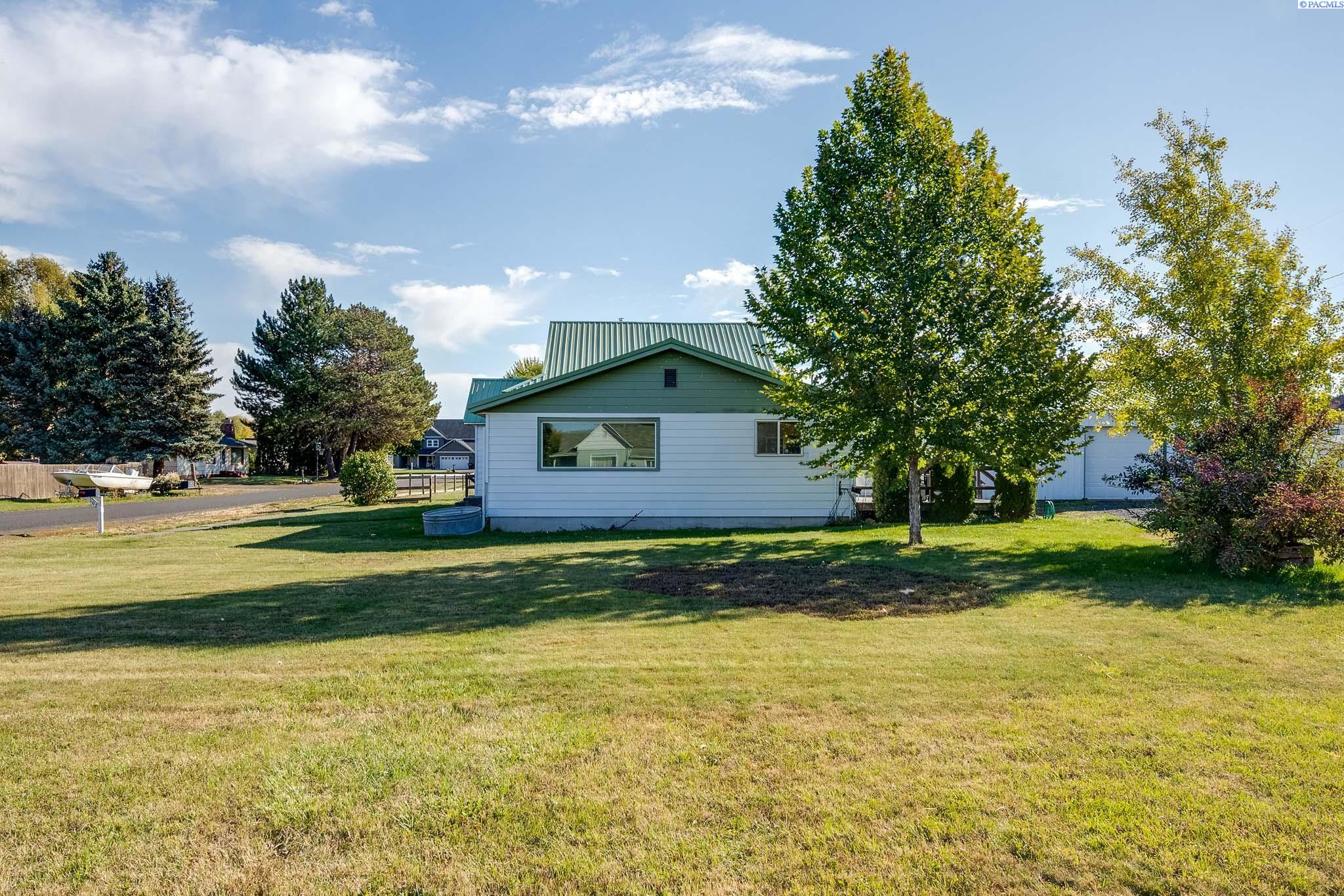 102 E Liberty St, St. John