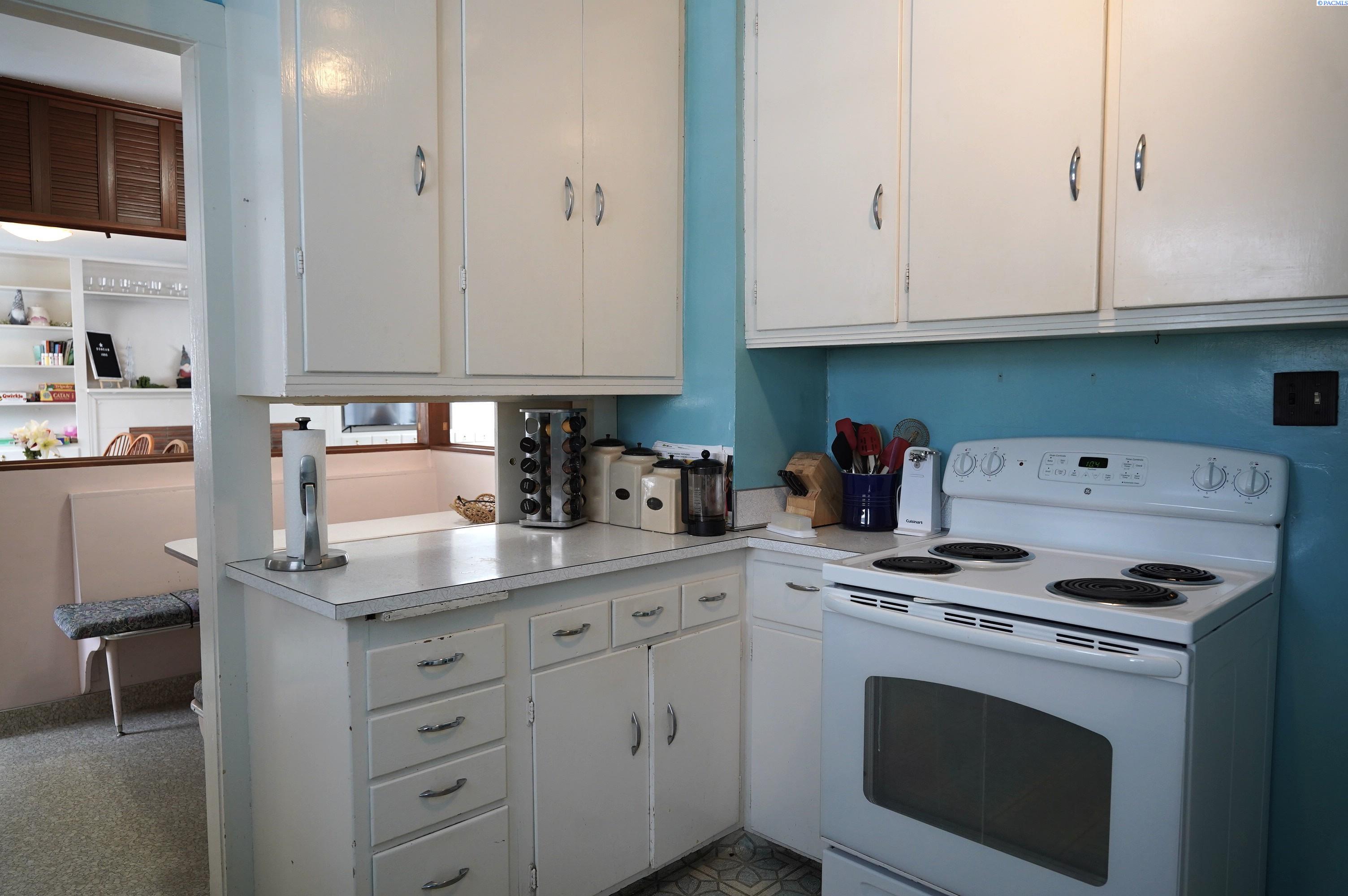 1005 NE Duncan