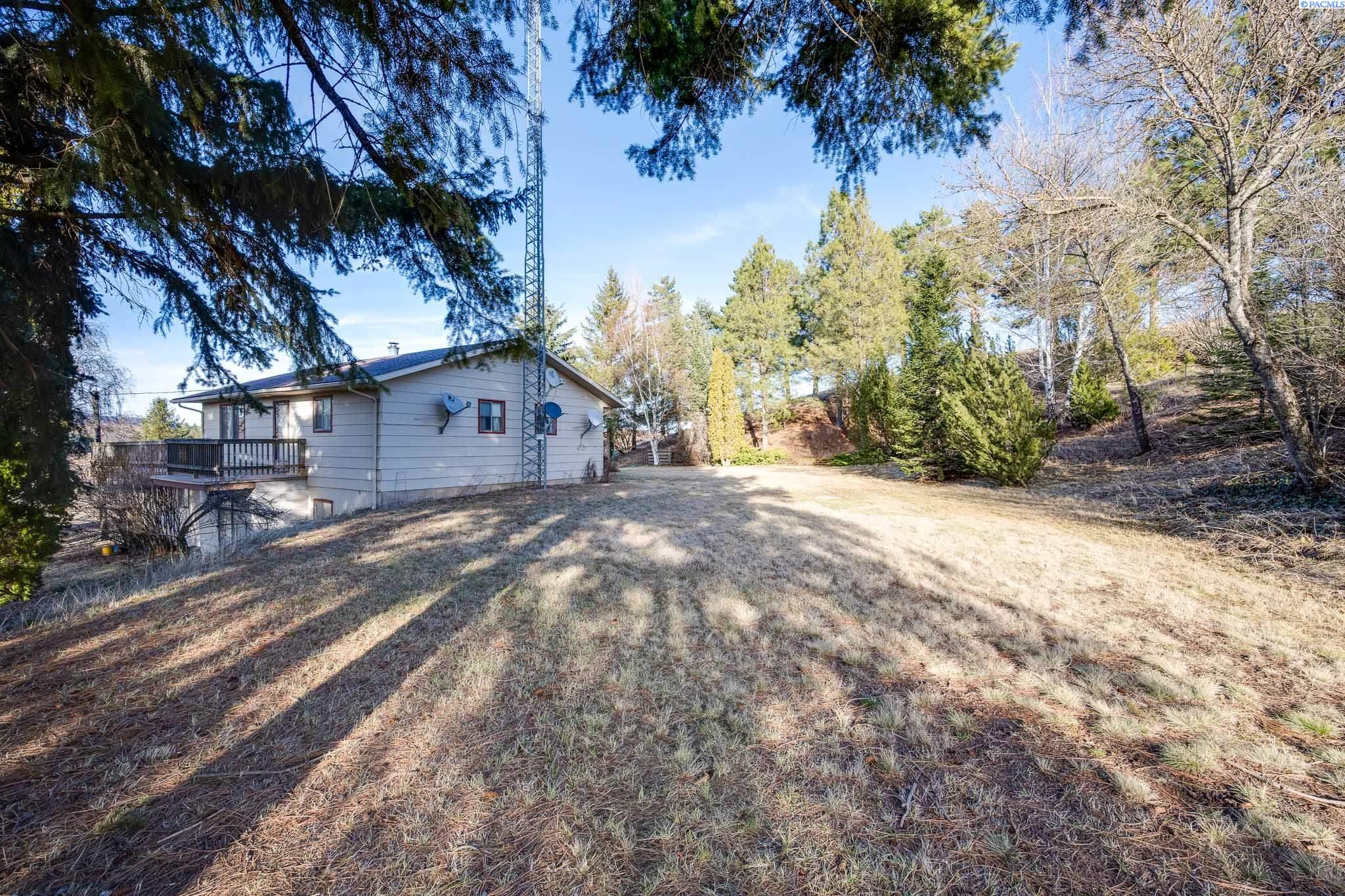 2854 Banner Rd
