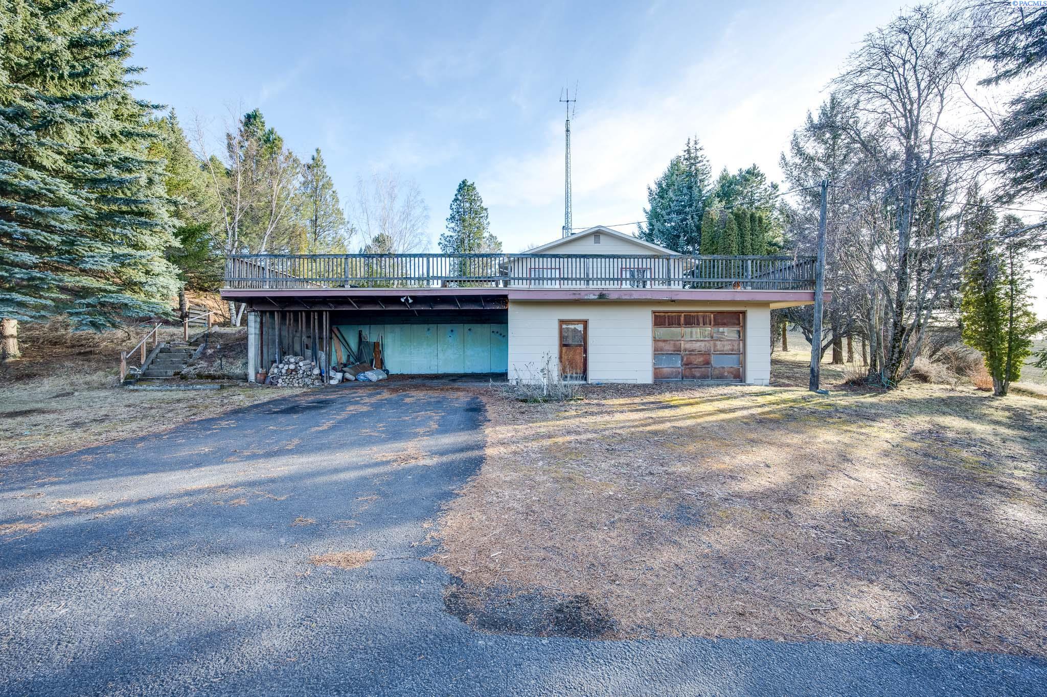 2854 Banner Rd