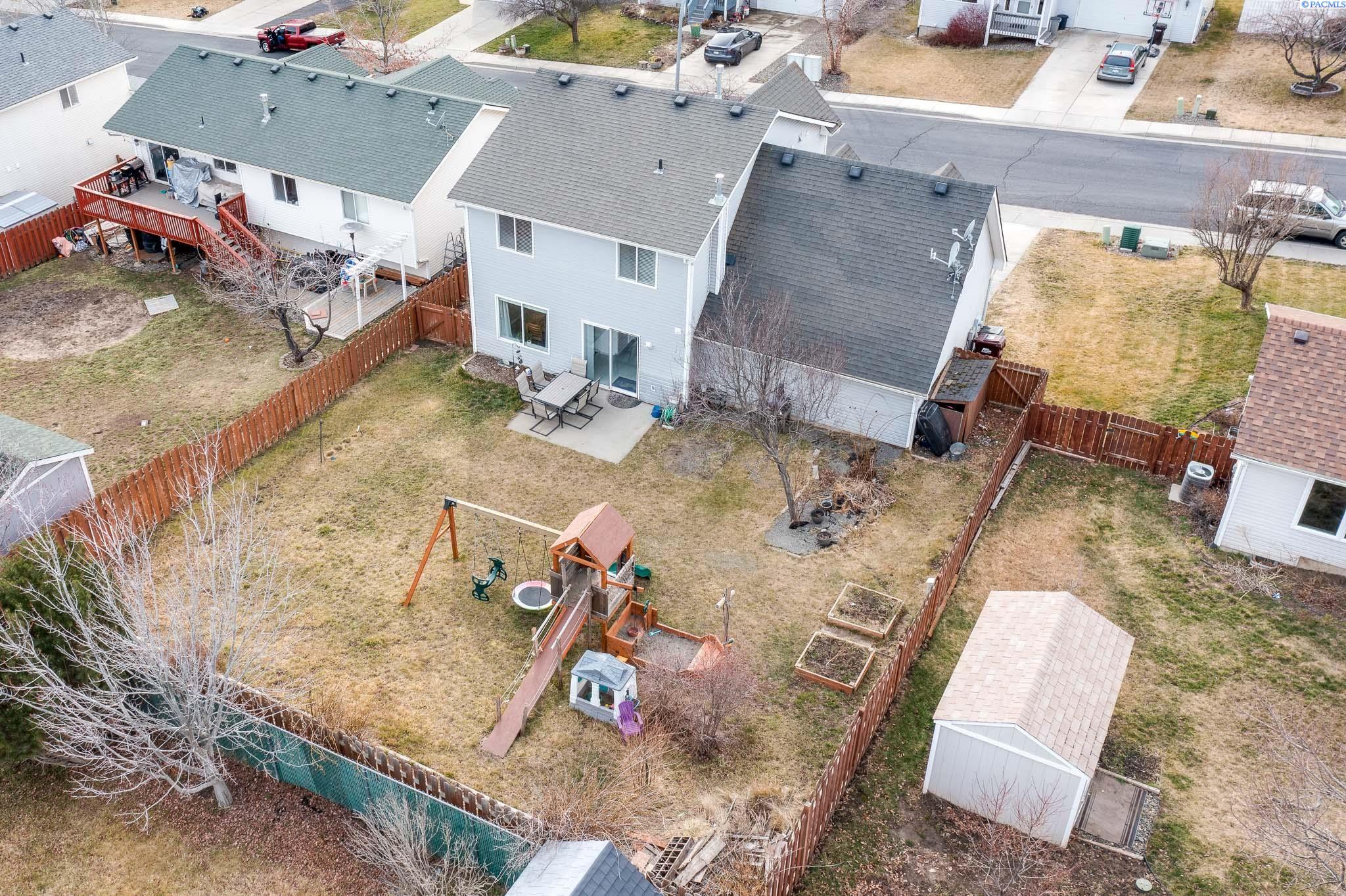 1720 NW Bella Vista Dr