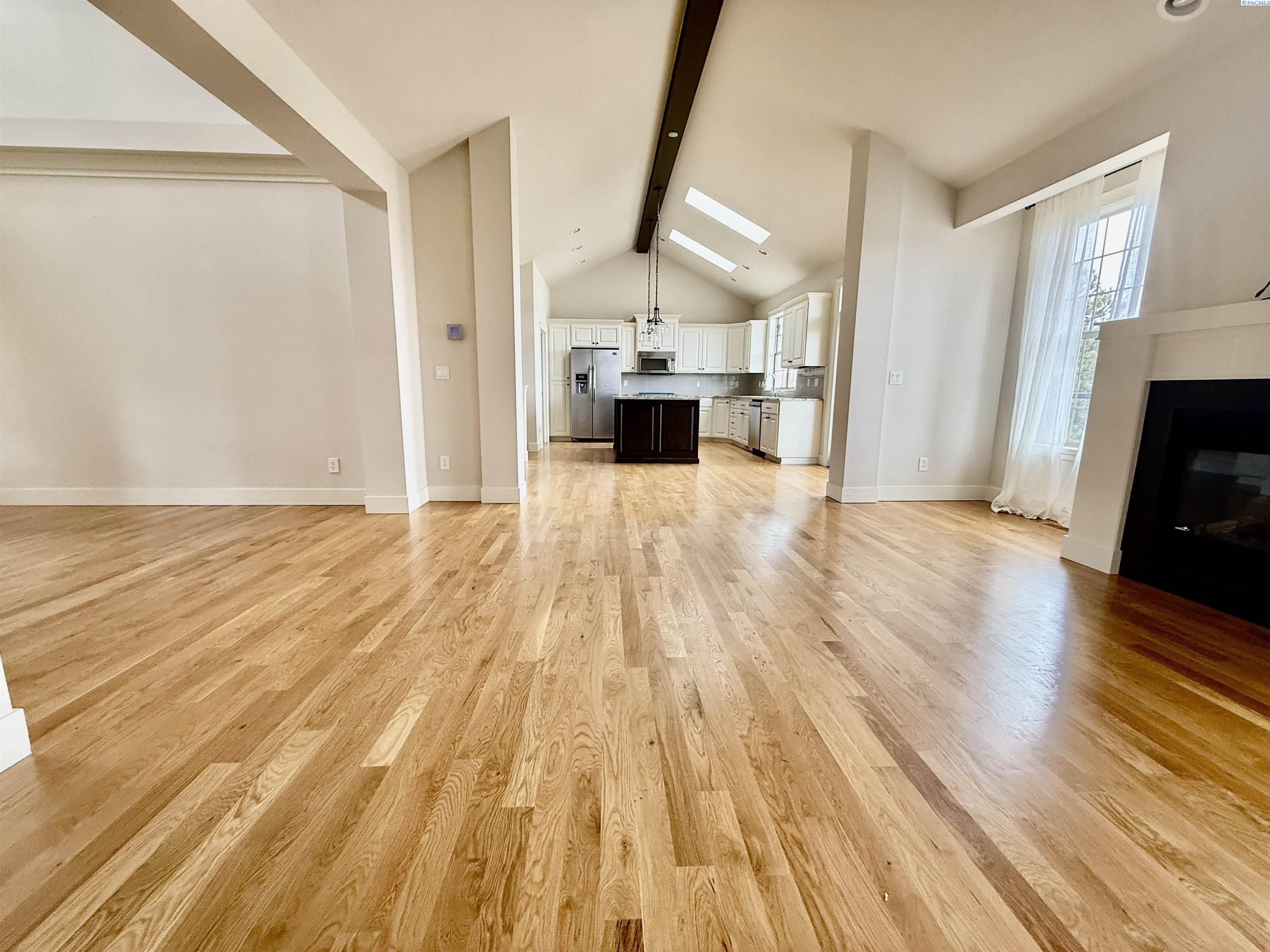 1820 SW Casey