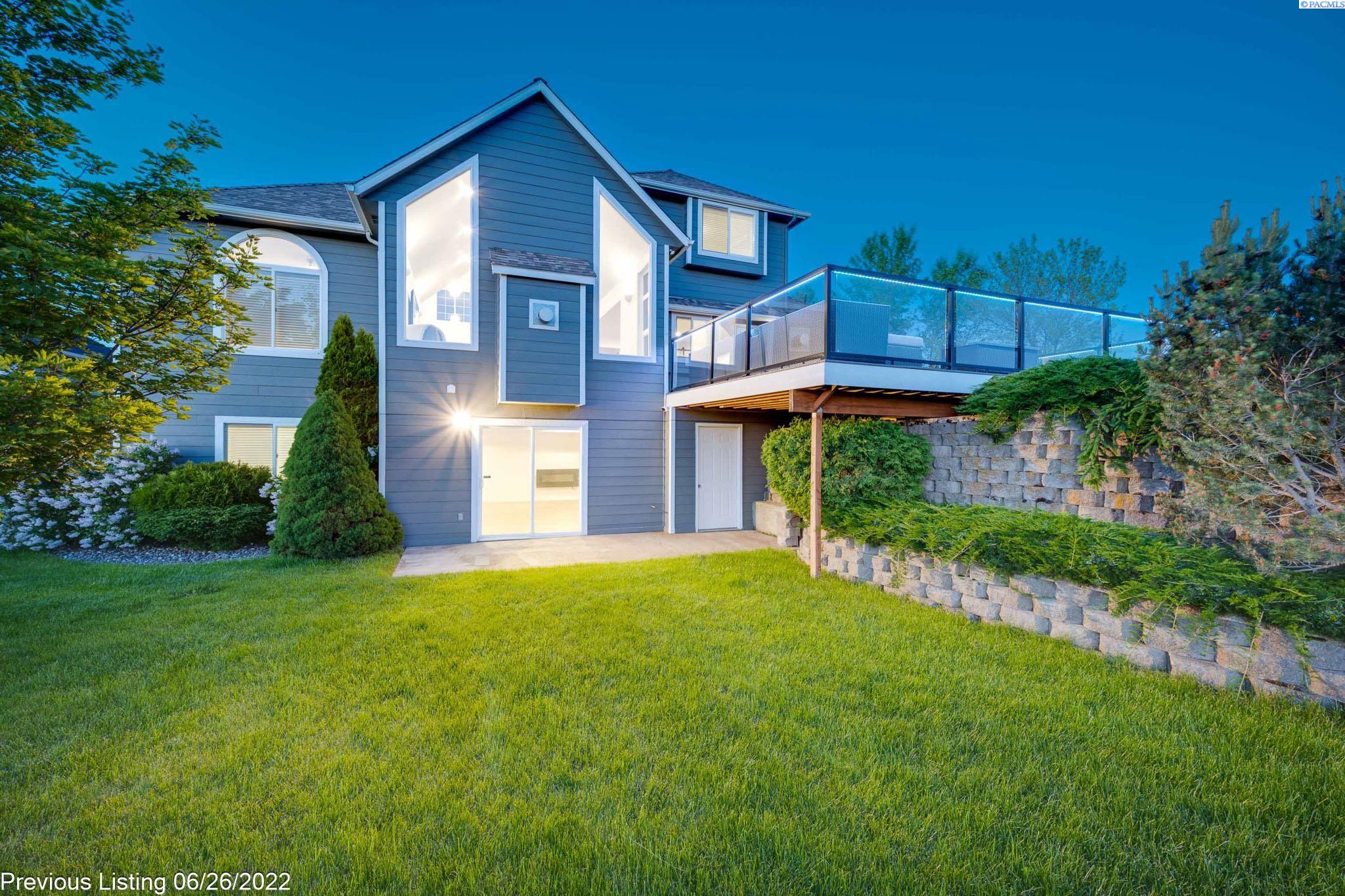 1245 SW Campus View Drive