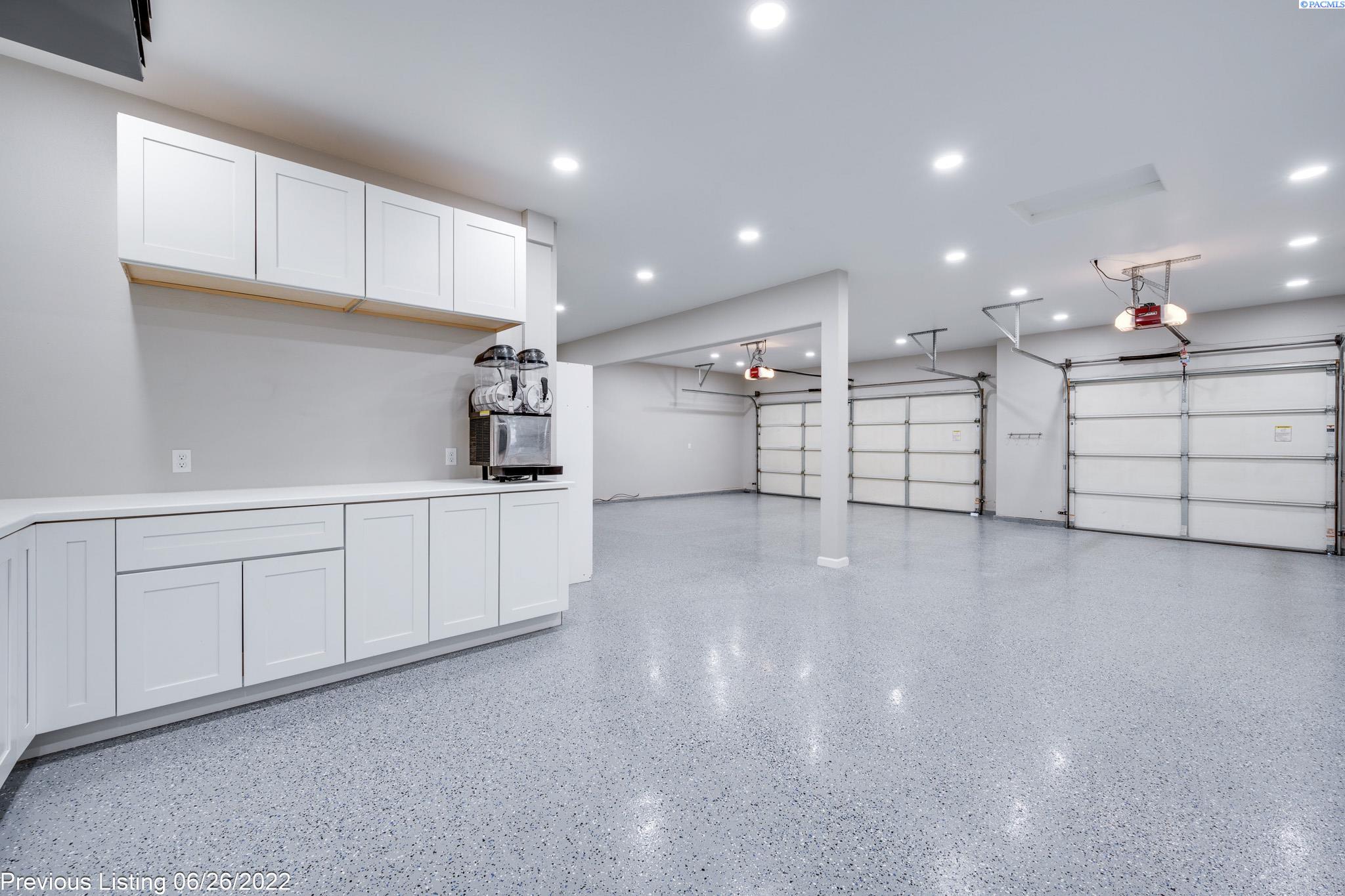 1245 SW Campus View Drive